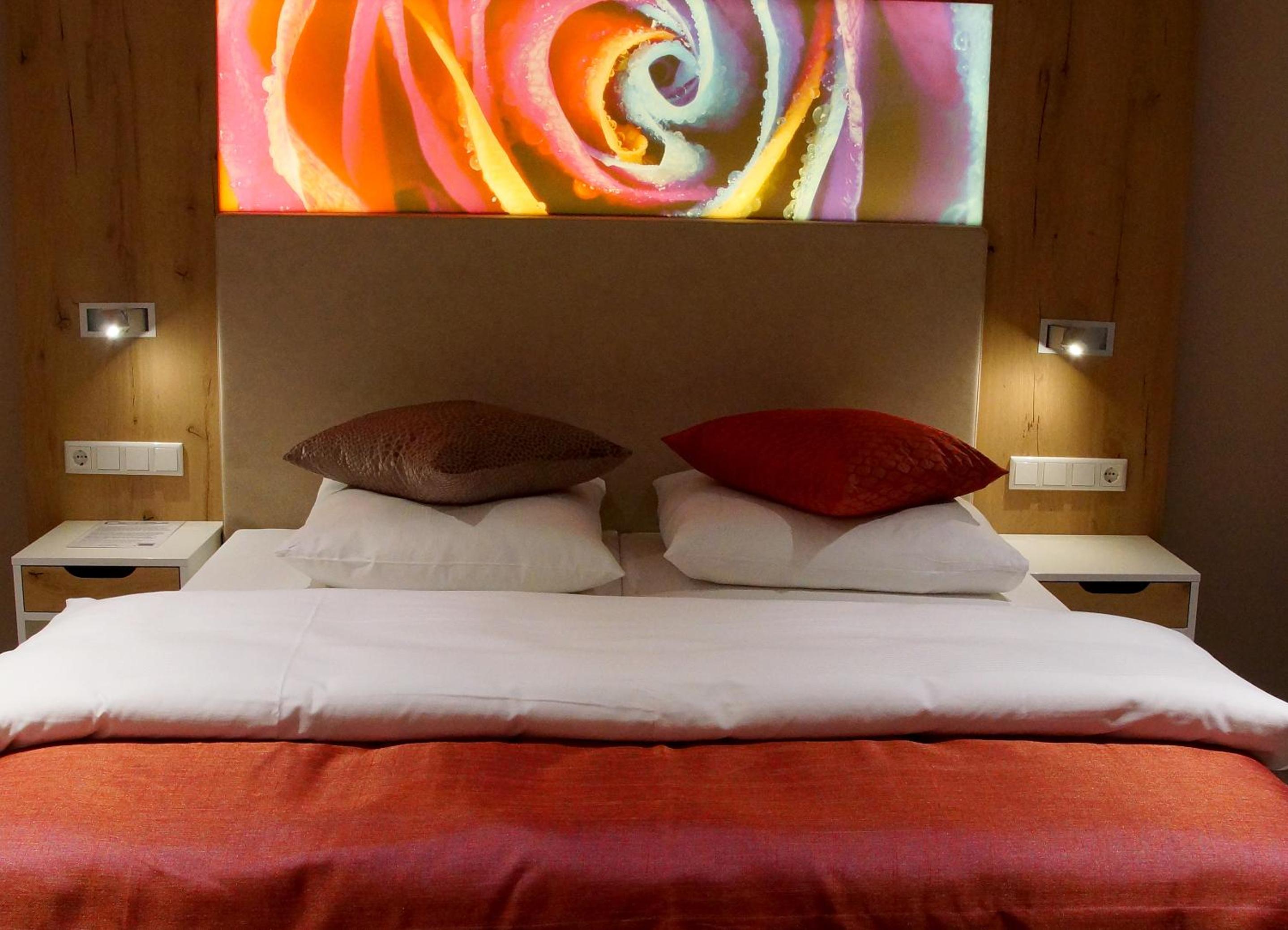Business Double Room - Photo 2