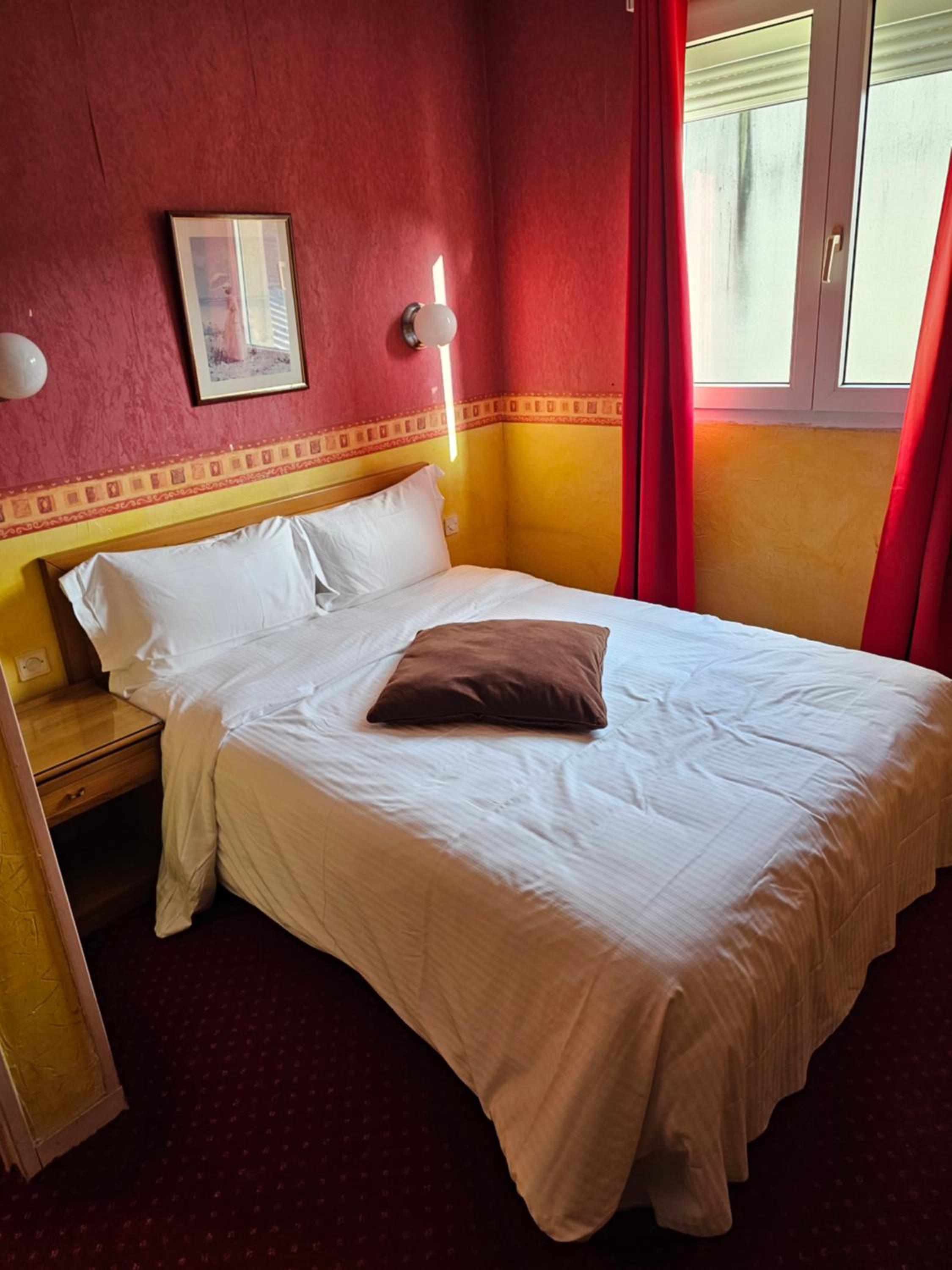 Economy Double Room photo 3