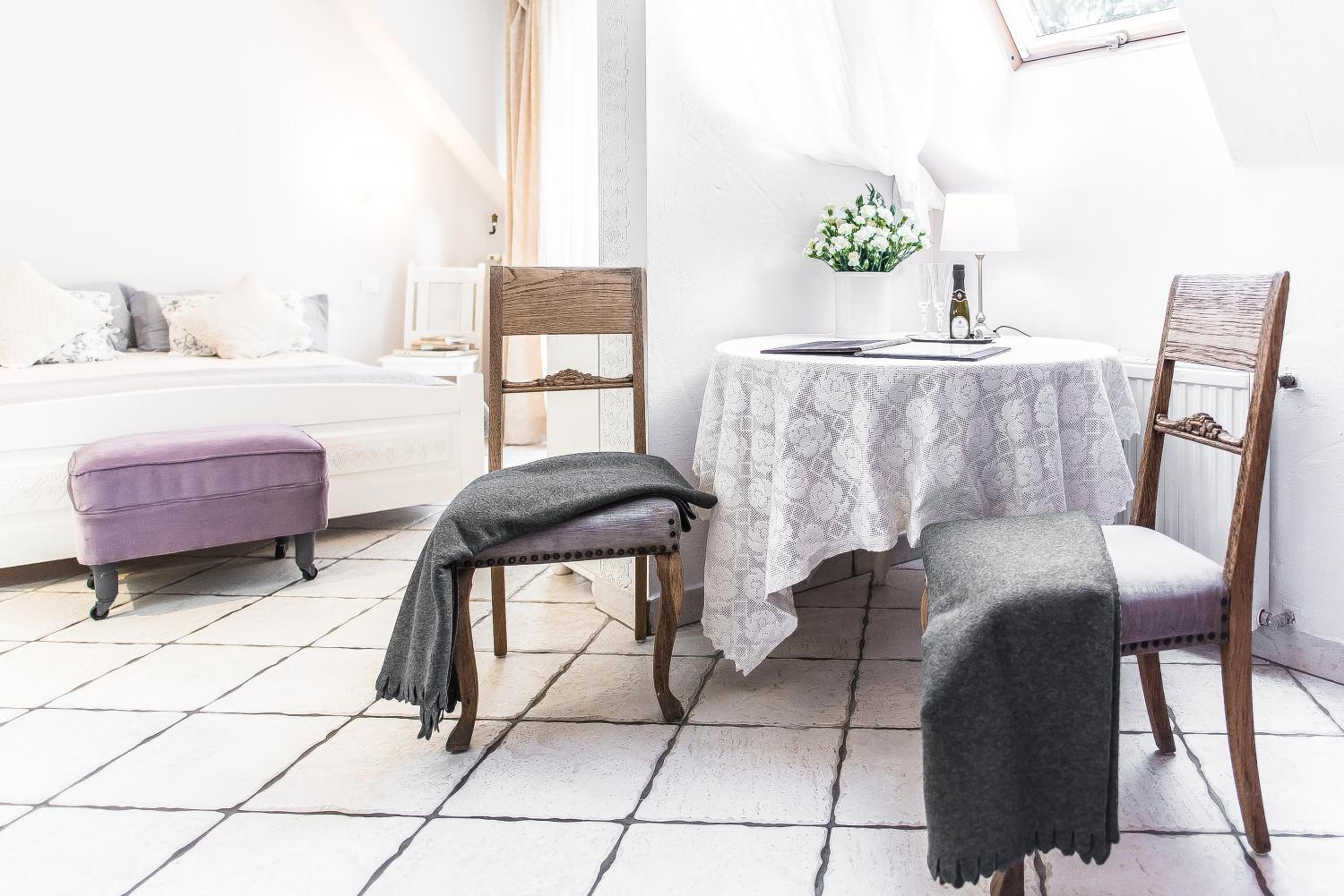 Lavender Suite photo 2