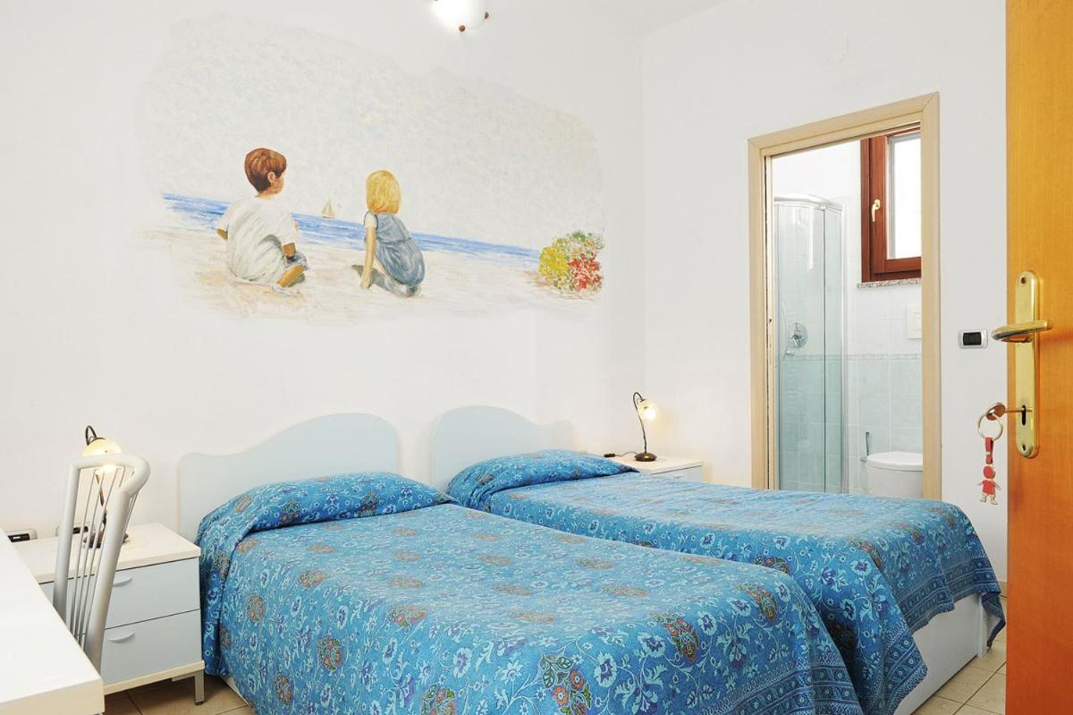 Double or Twin Room photo 3