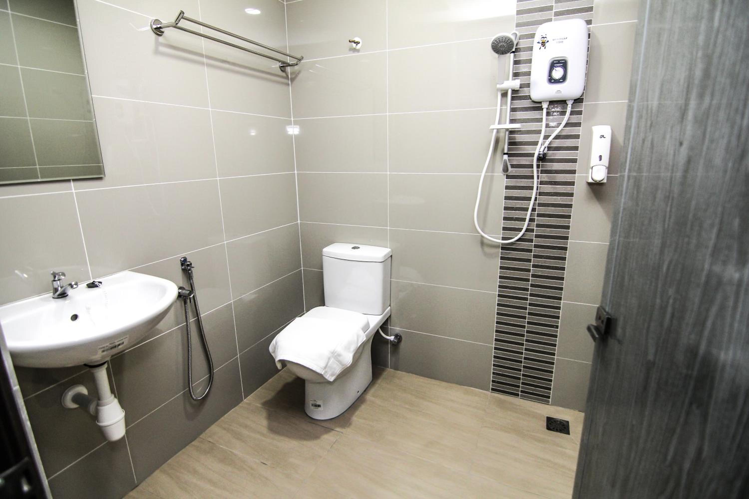 Deluxe Triple Room photo 2