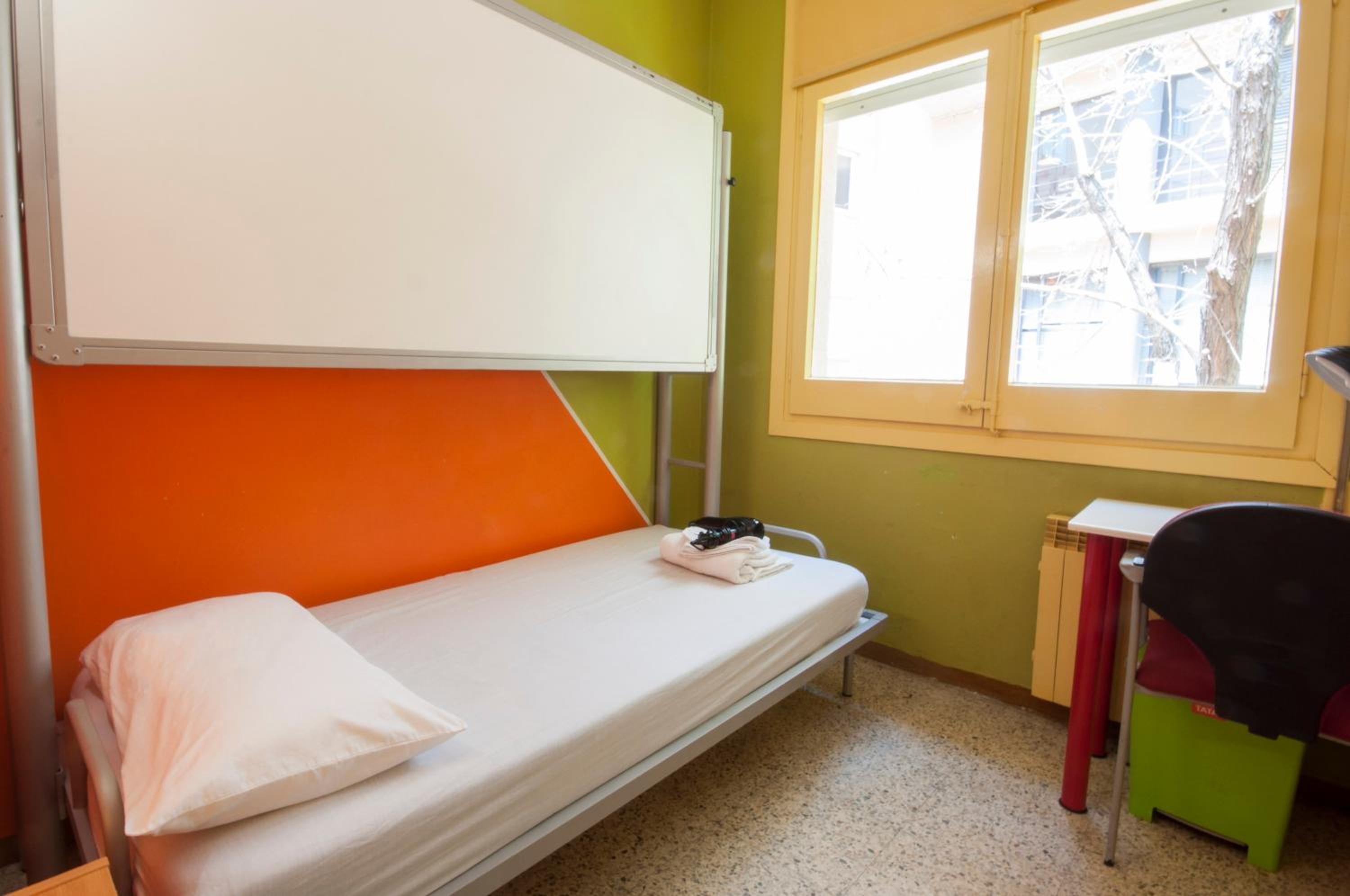 Habitación Individual Estándar con Baño Privado