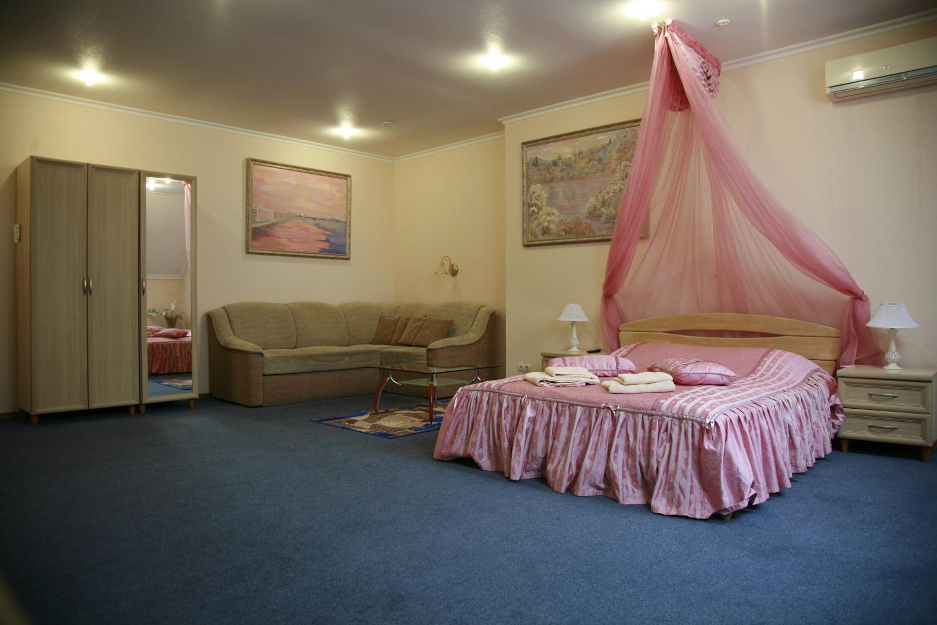 Suite photo 2