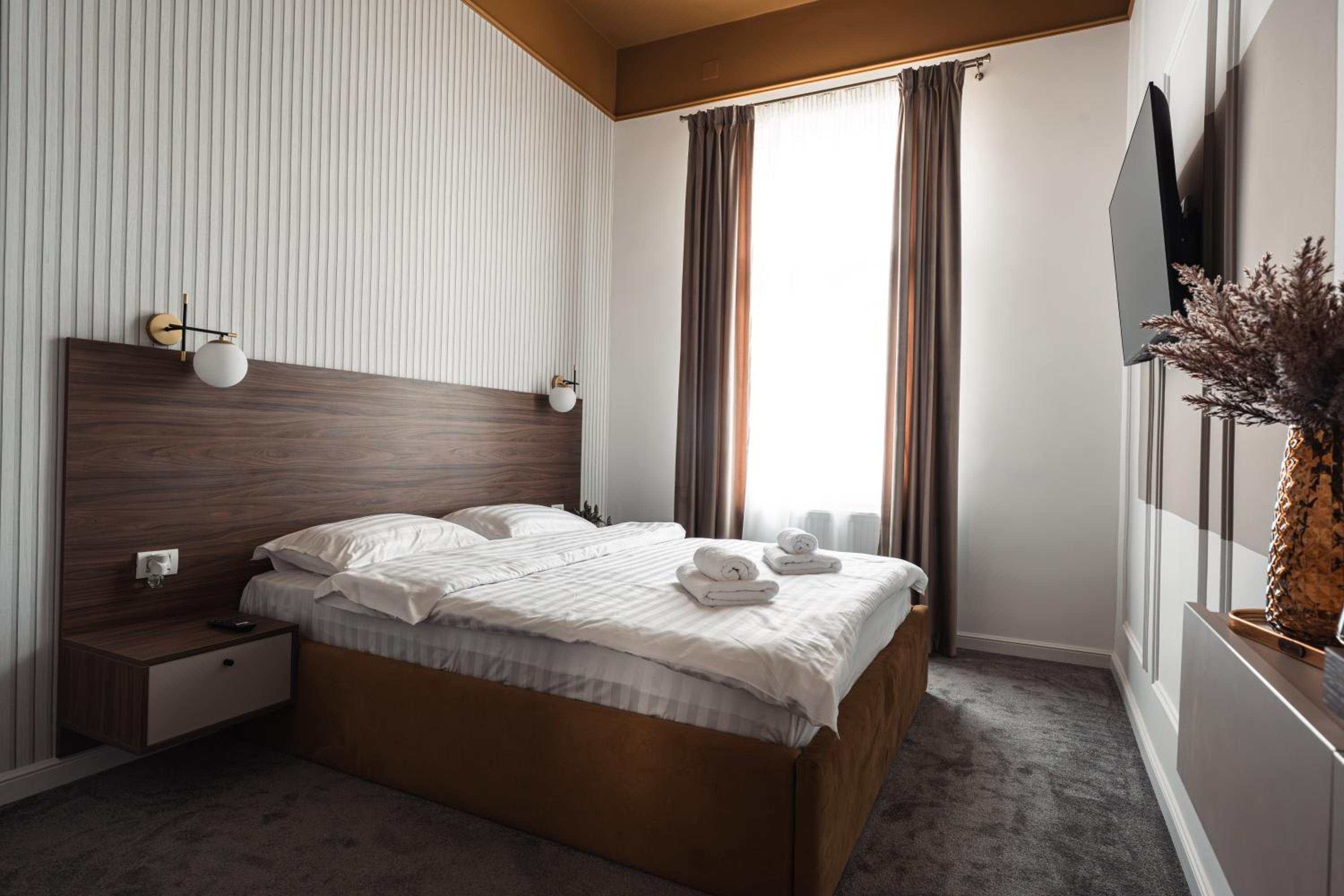 Deluxe Double Room photo 2
