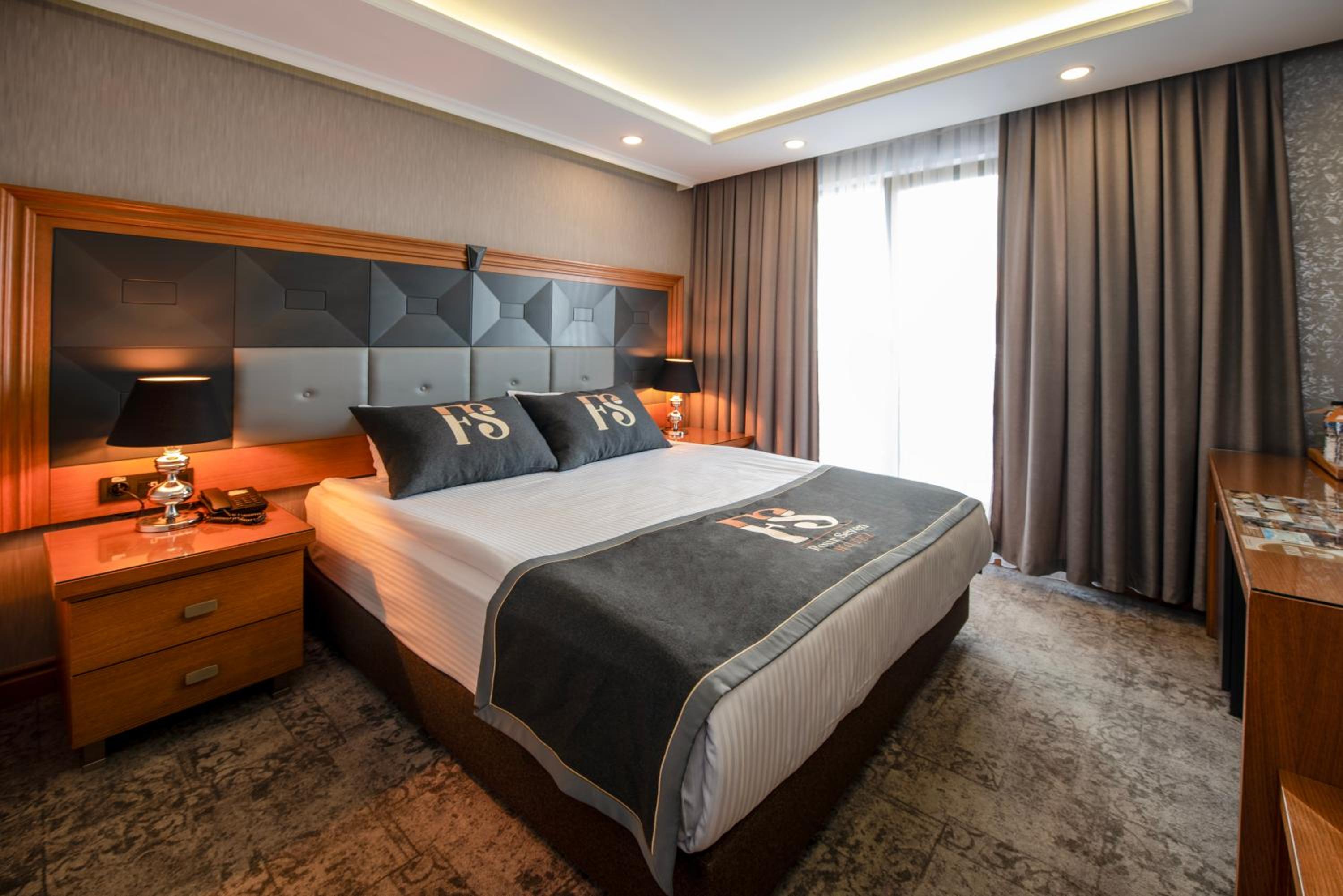Standard Double or Twin Room with Balcony photo 2