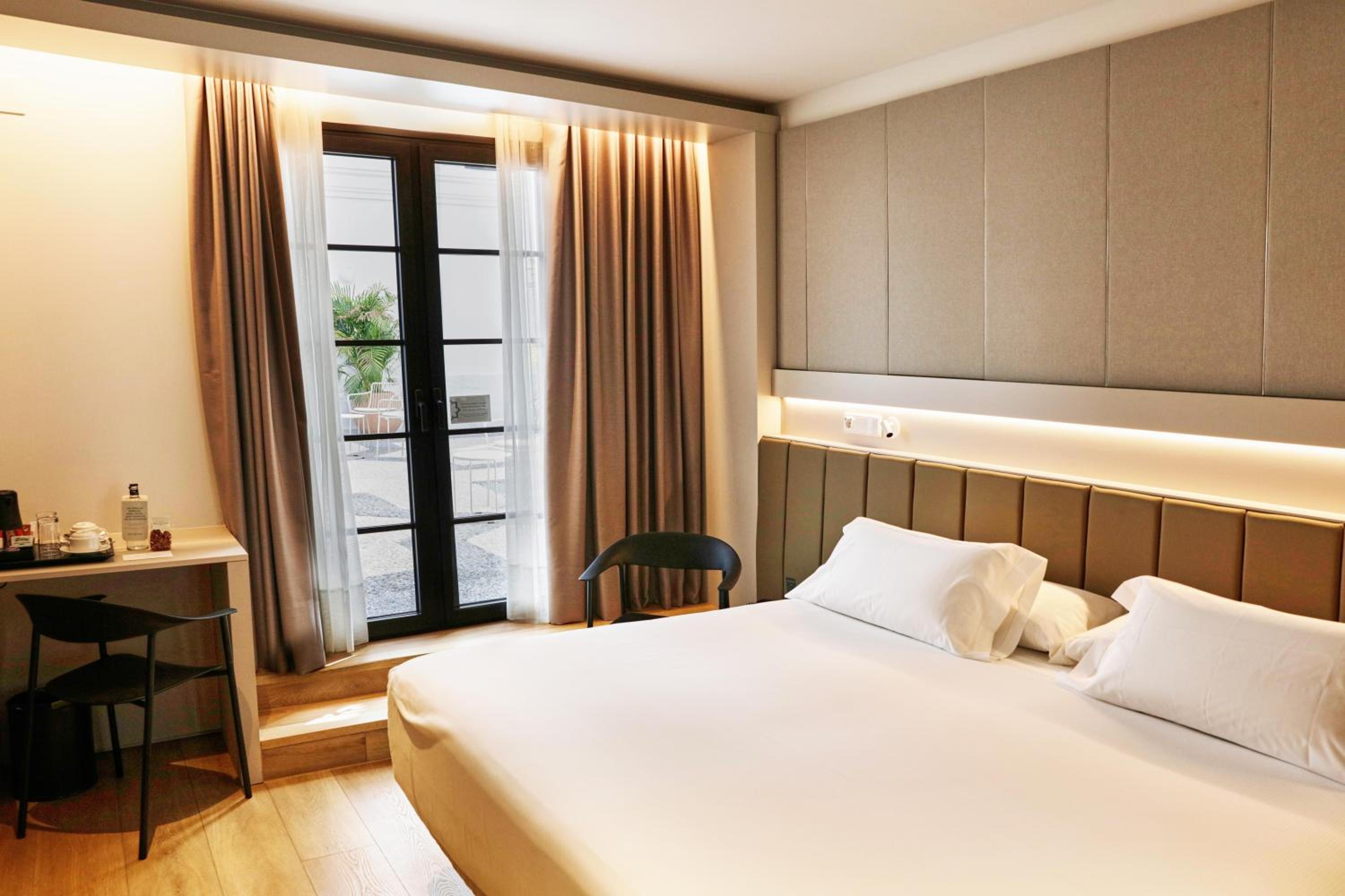 Double Room with Patio
