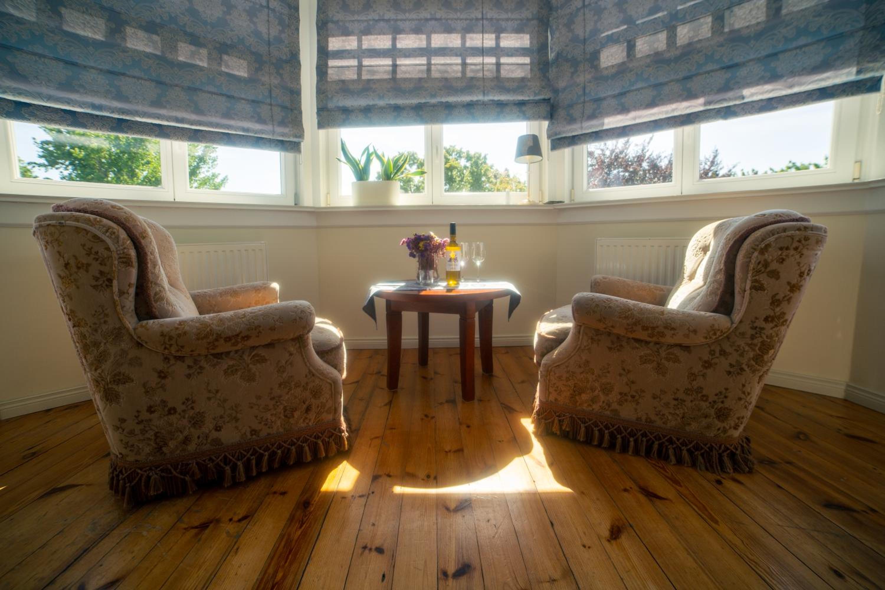 Superior Triple Room with Sea View photo 3