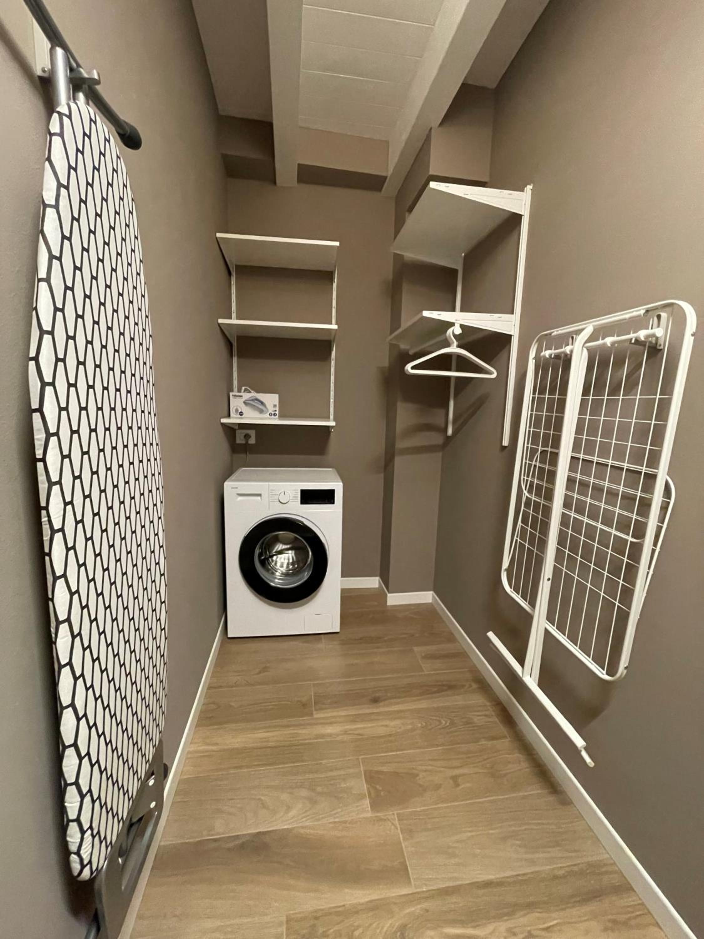 One-Bedroom Deluxe Apartment- Separate Building  photo 1