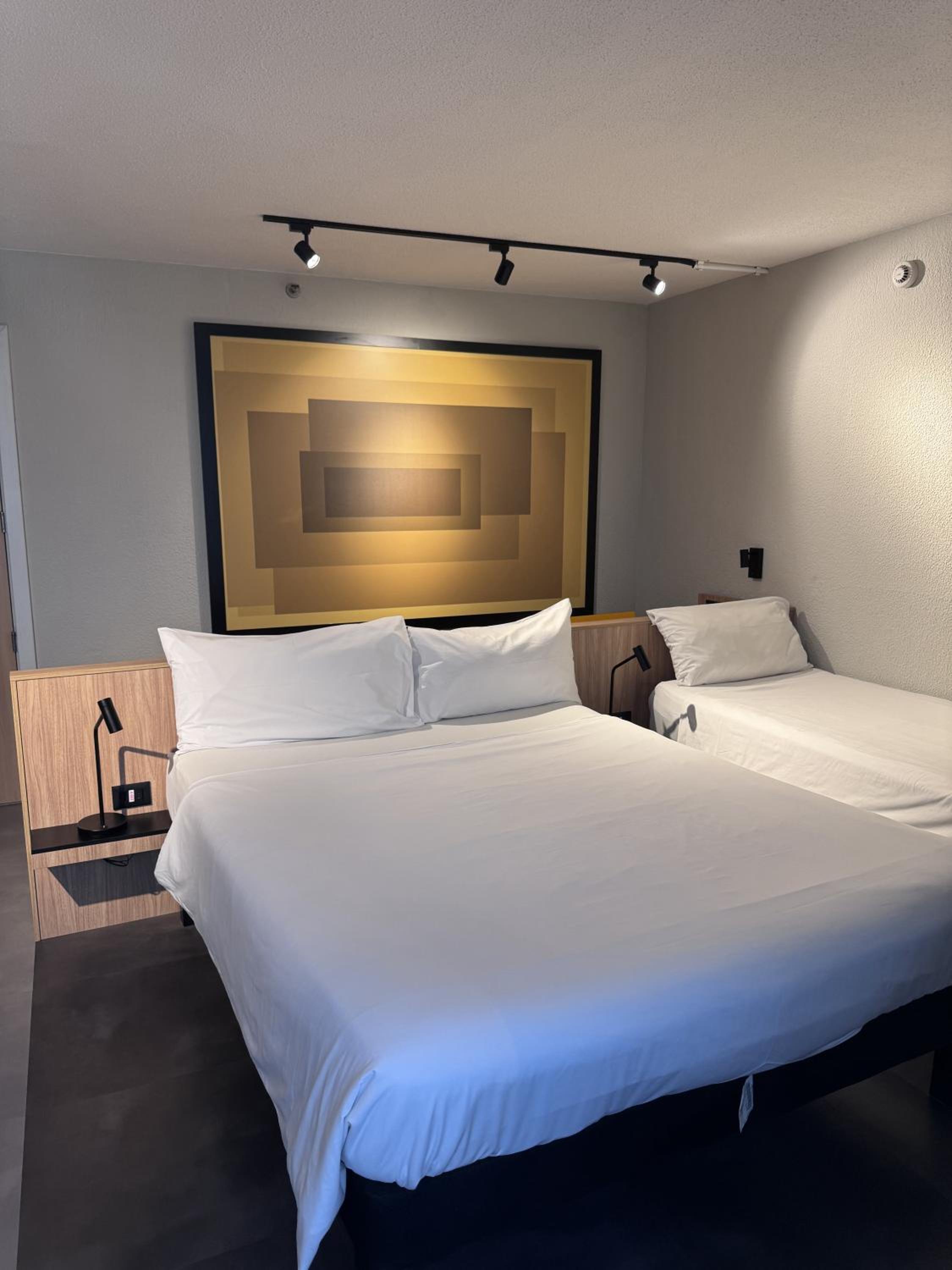 Superior Room with Double Bed and Sofa