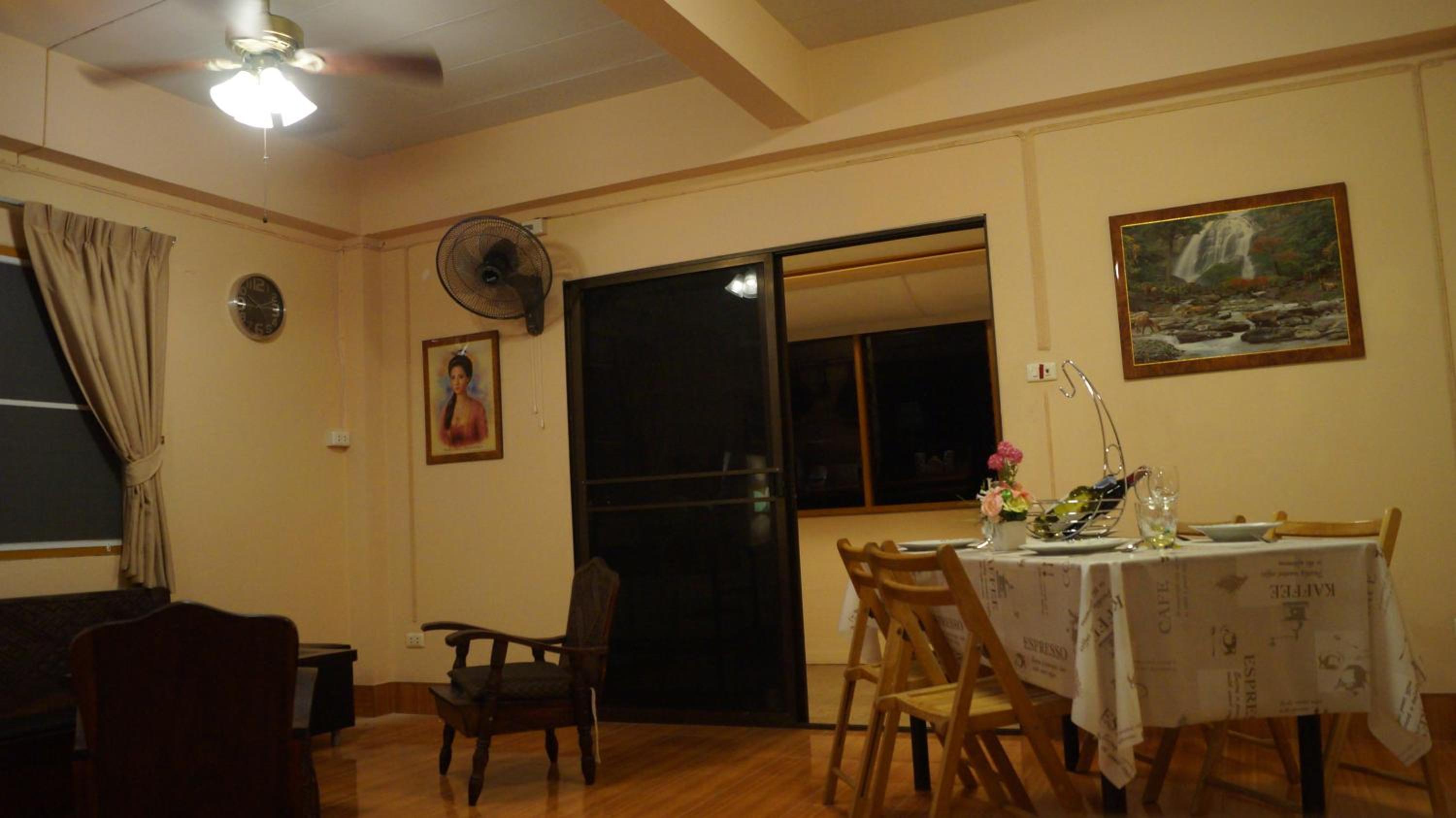 Studio Apartment - Photo 19