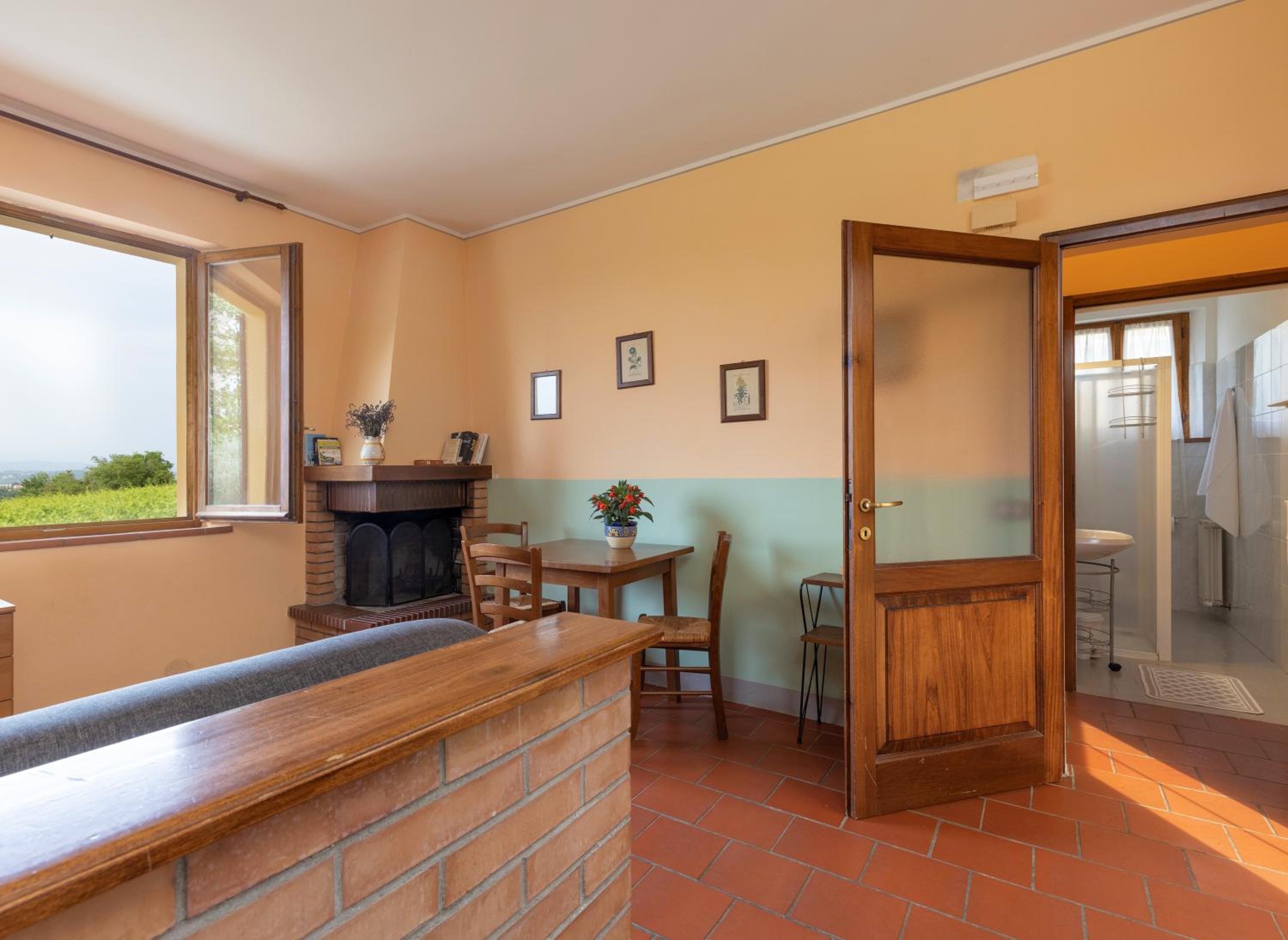 One-Bedroom Apartment with Garden View photo 1