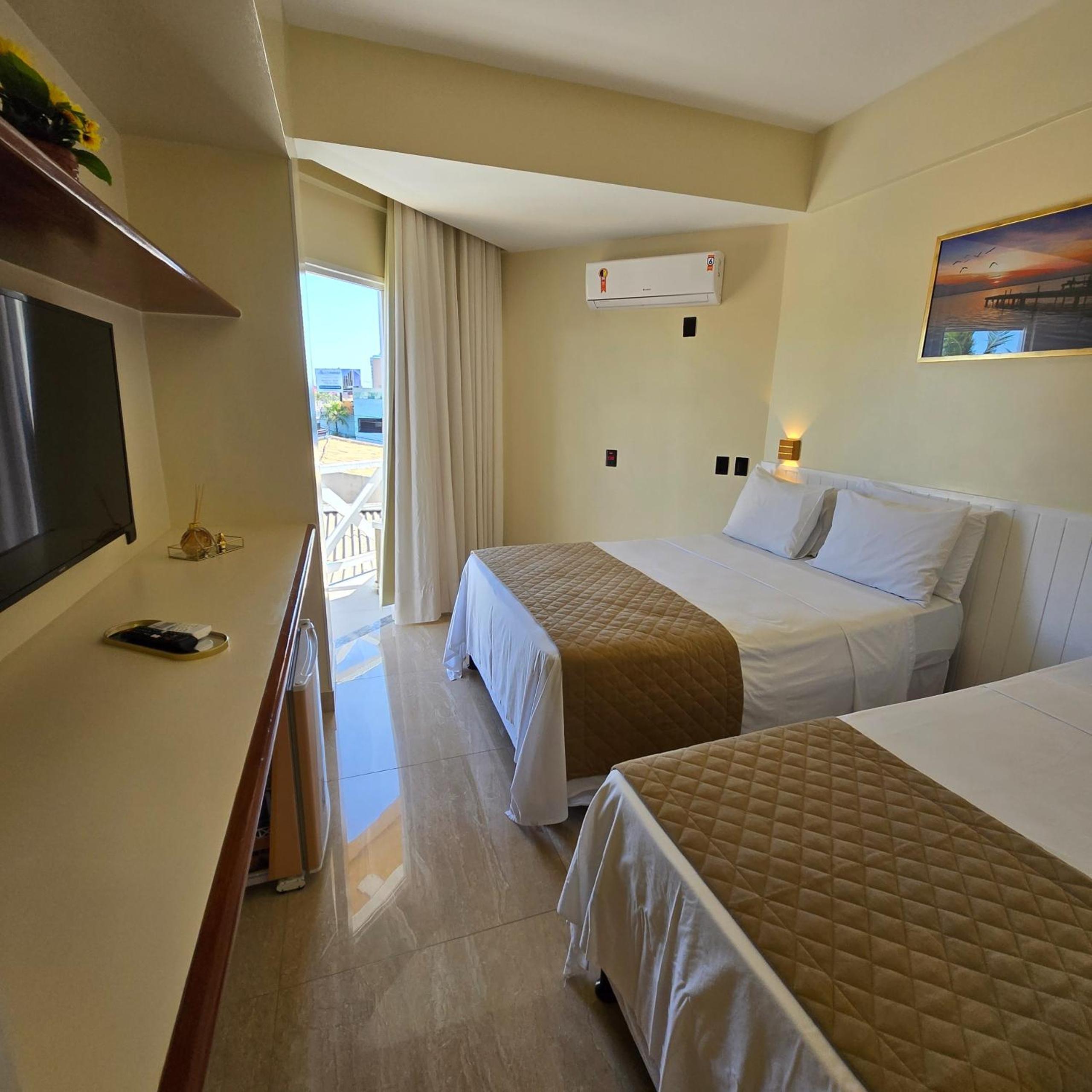 Deluxe Double Room with Balcony and Sea View photo 1