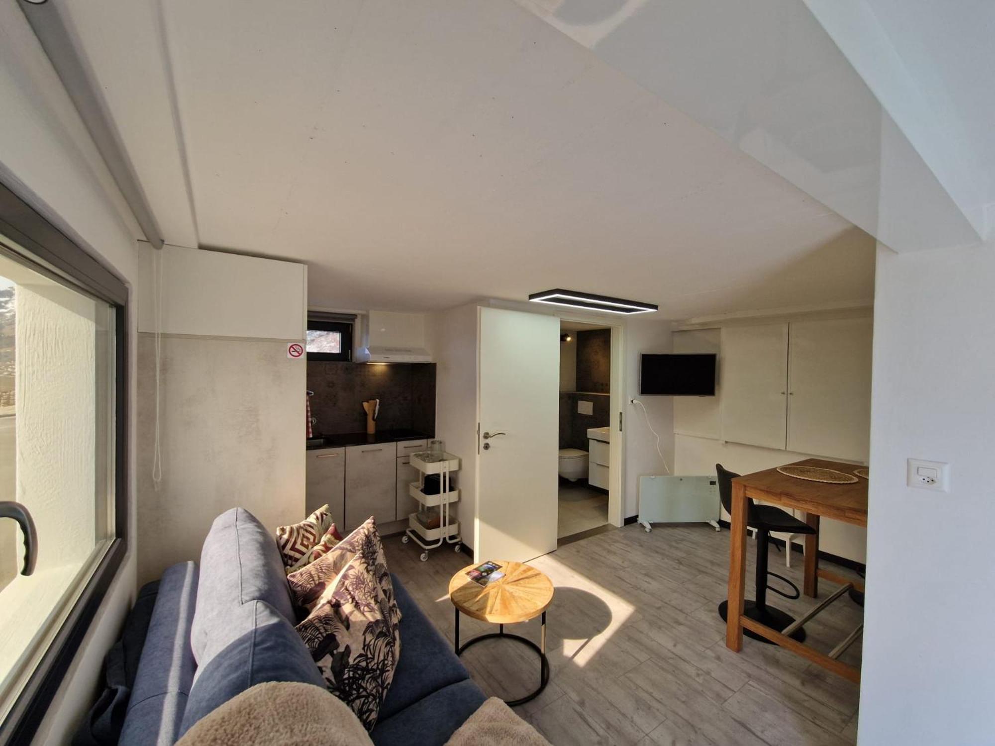 Apartment photo 1