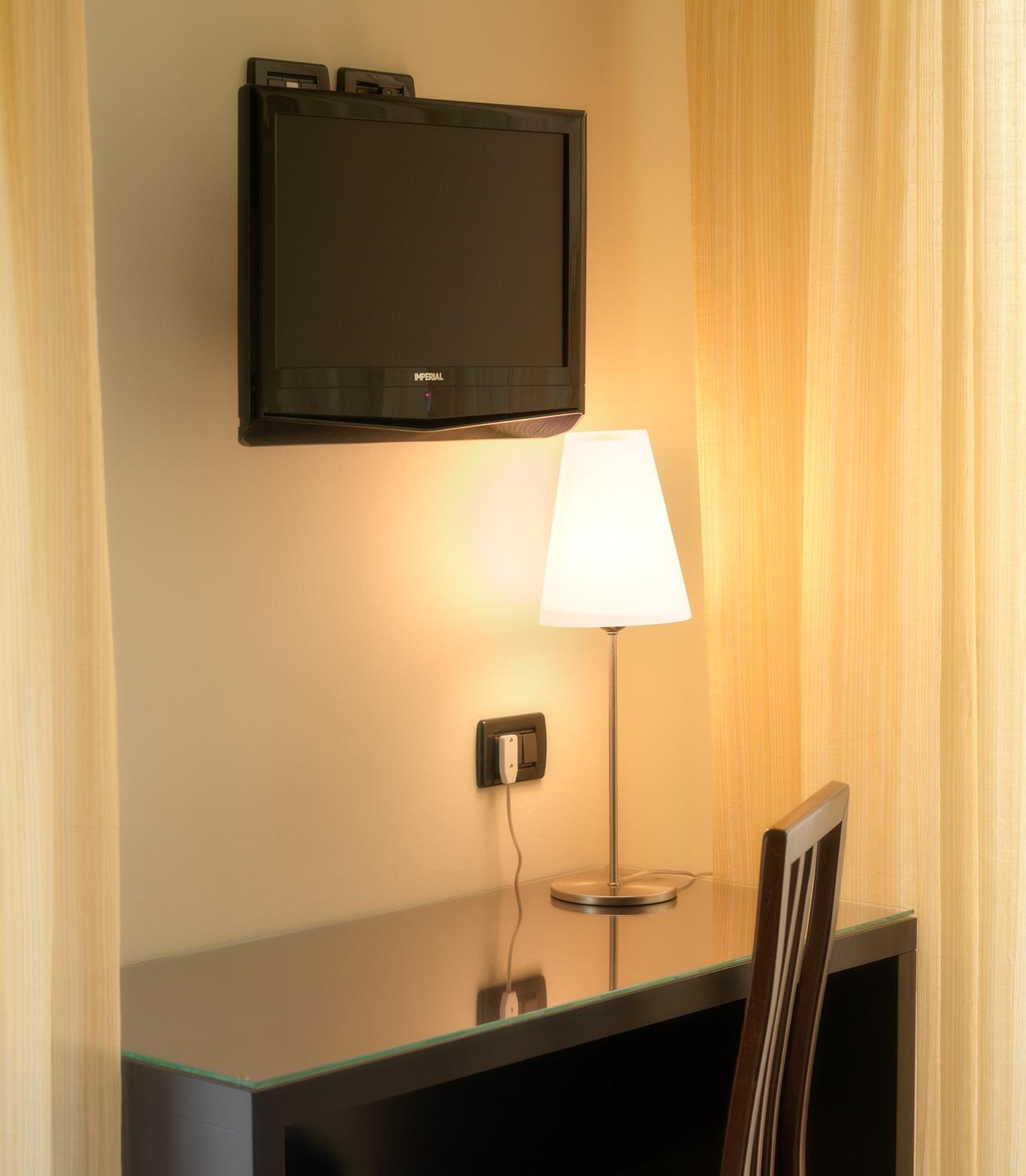 Double Room - Photo 4