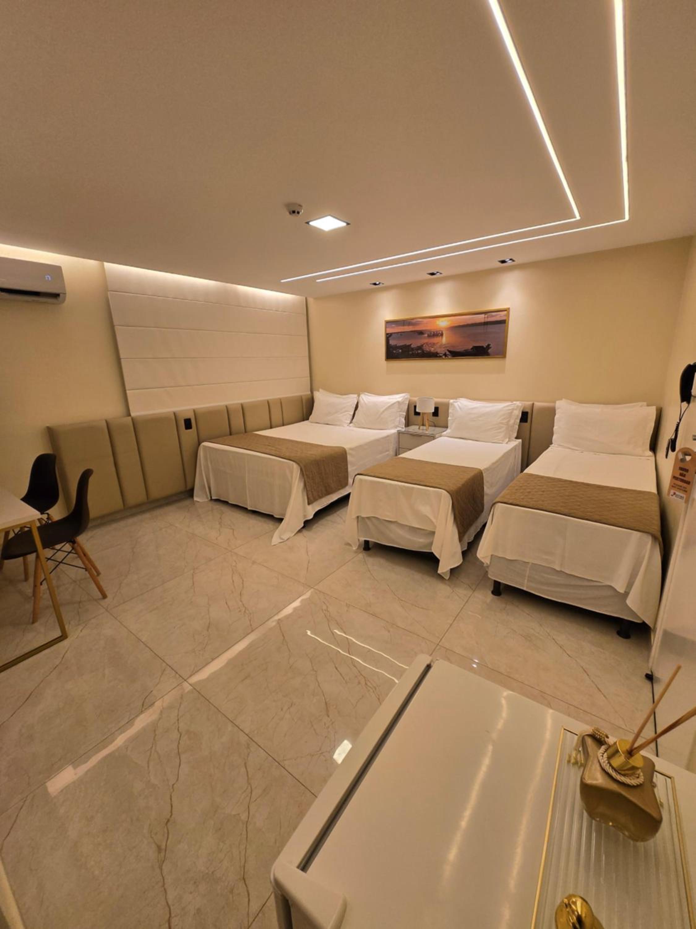 Luxury Quadruple Room photo 1