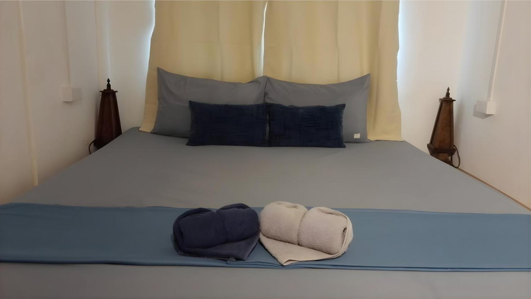Standard Double Room with Fan photo 3