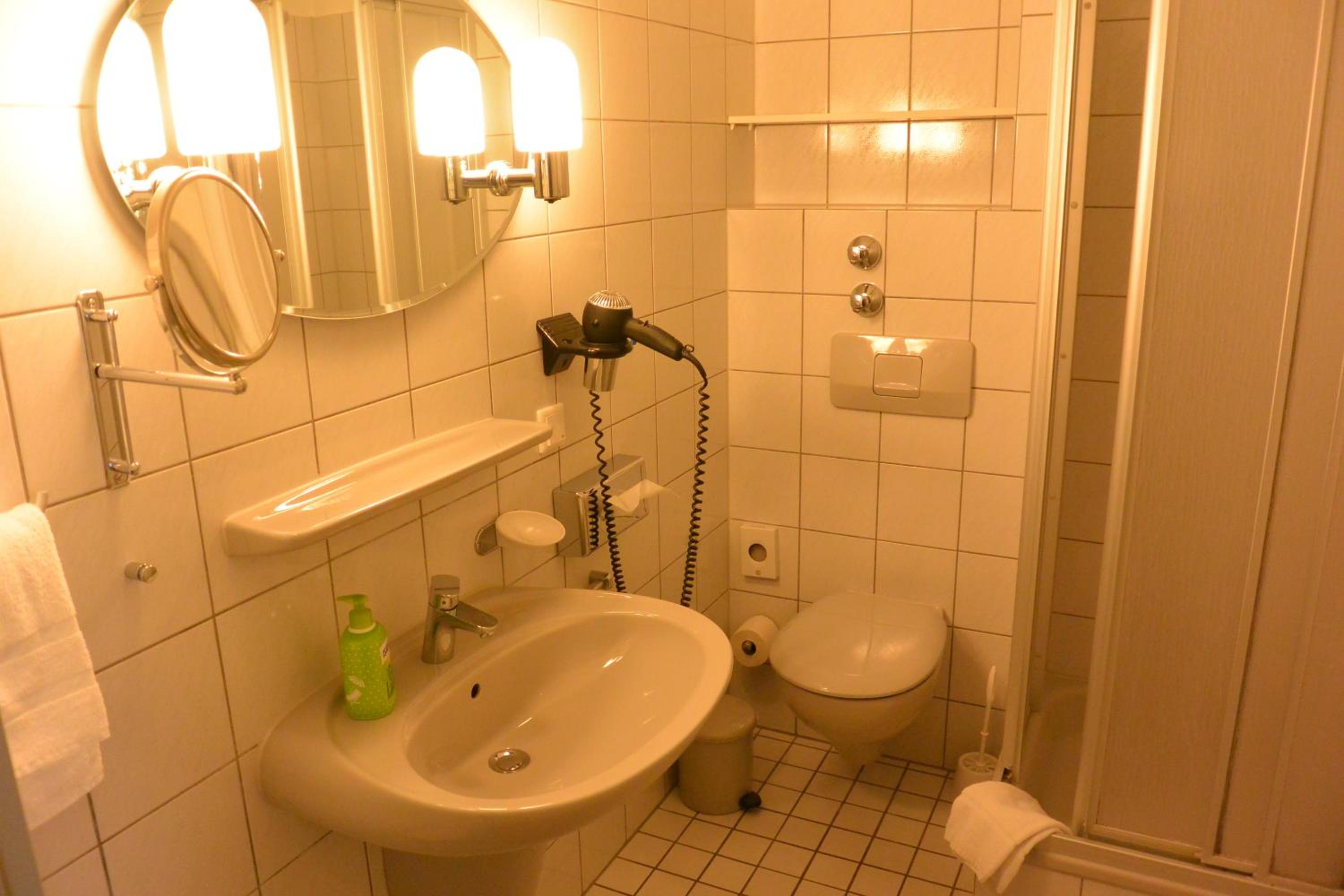 Double Room - Photo 4