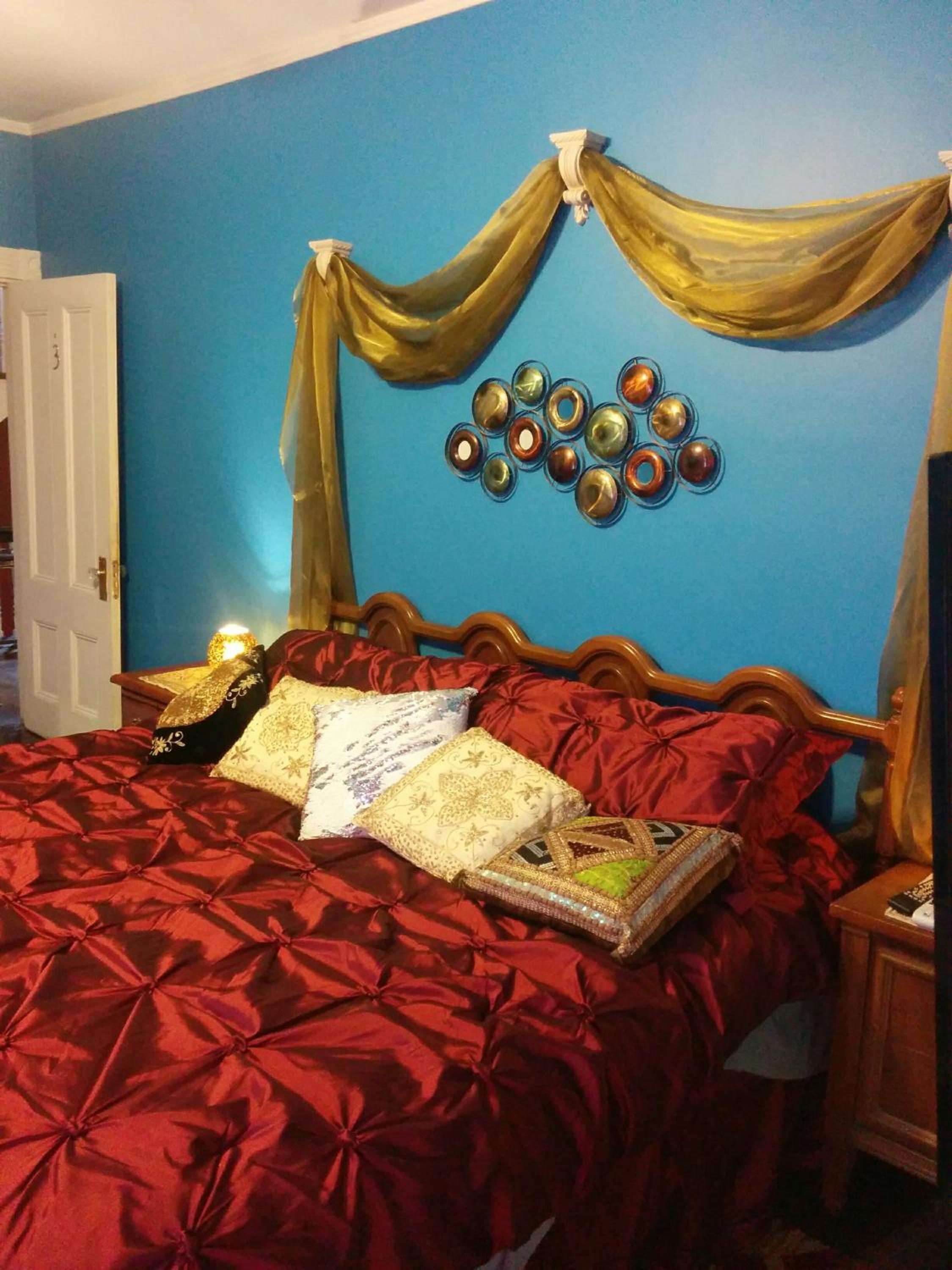 Deluxe King Room photo 1