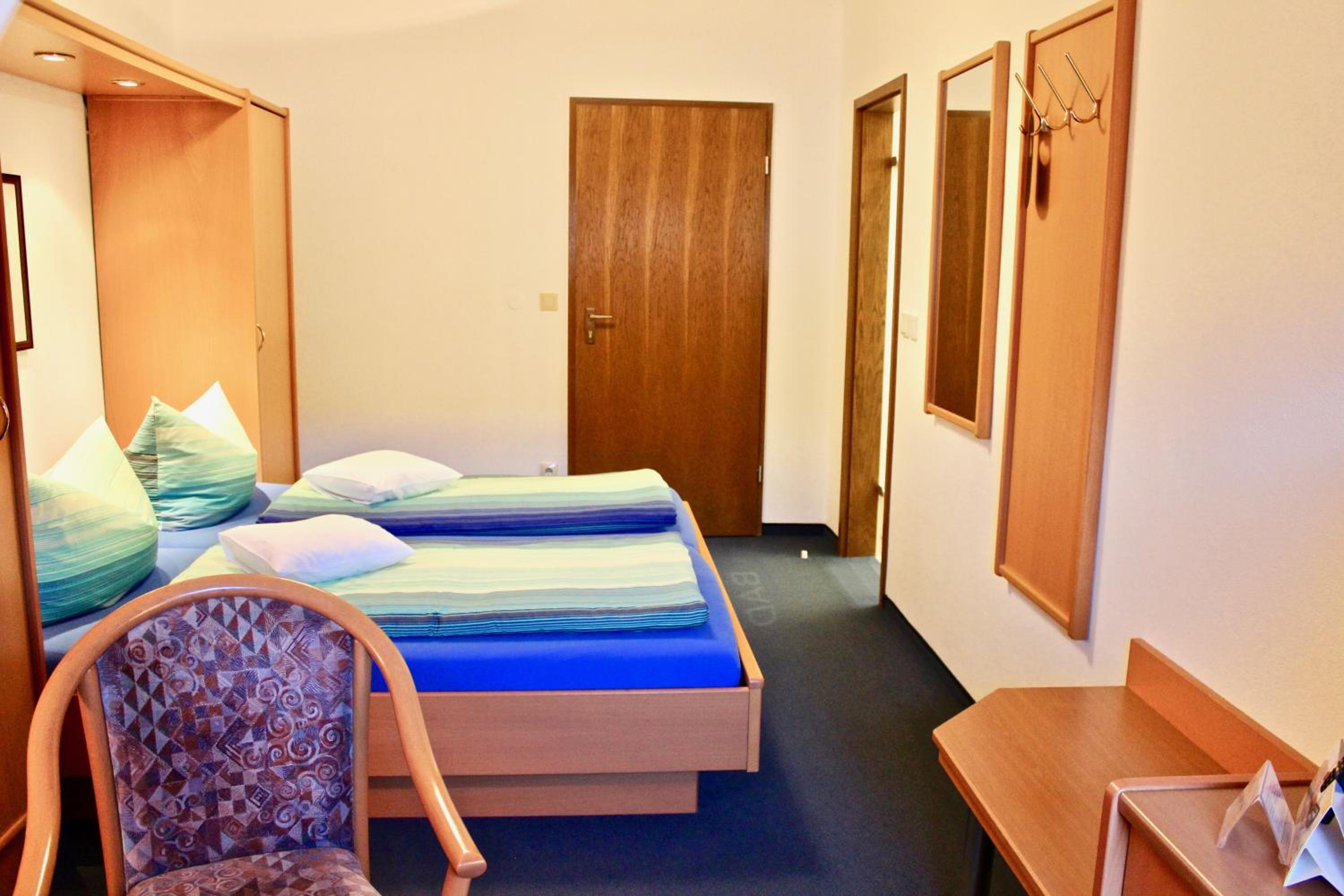 Comfort Room (2- 4 people) - Photo 7