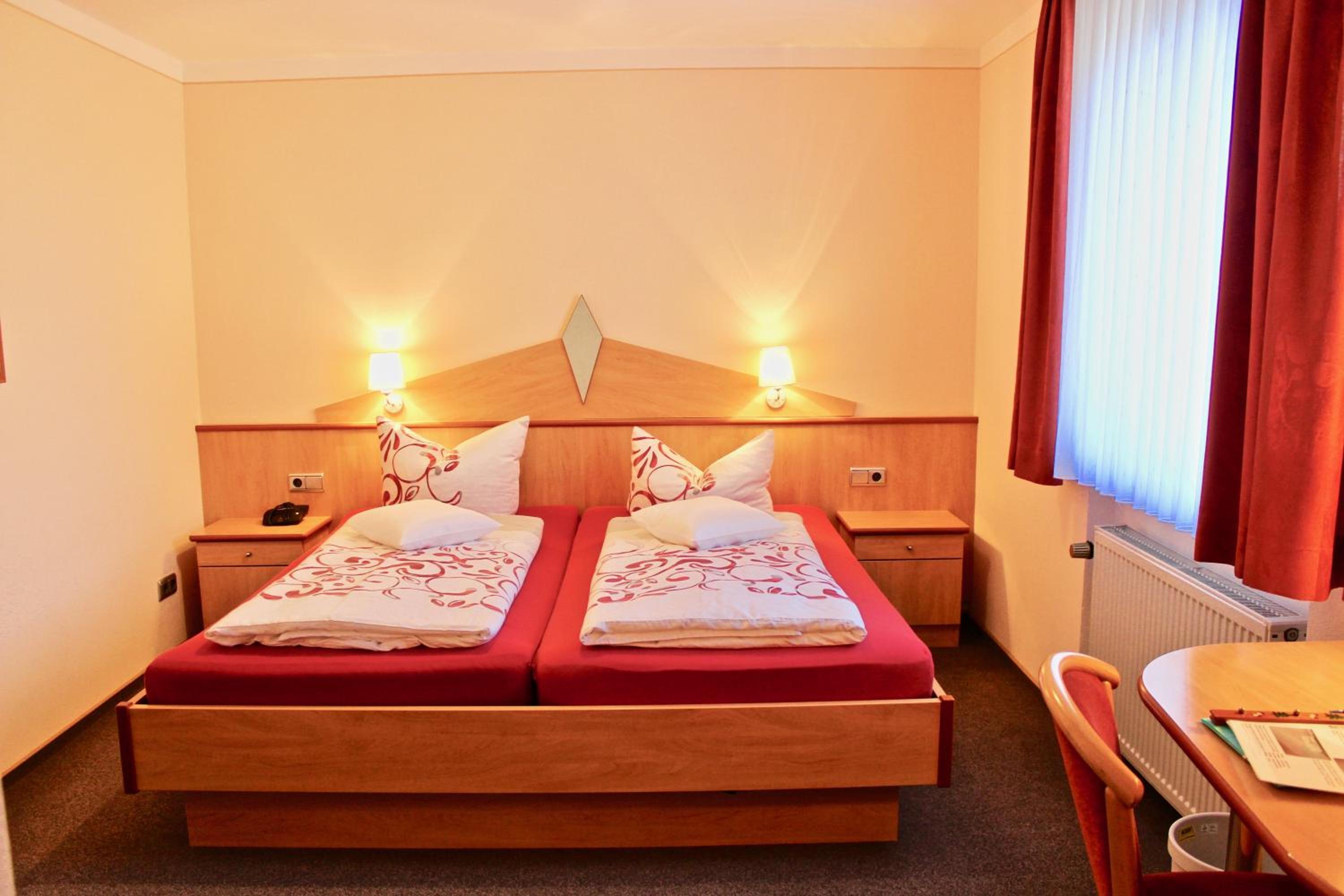 Comfort Room (2- 4 people) - Photo 12