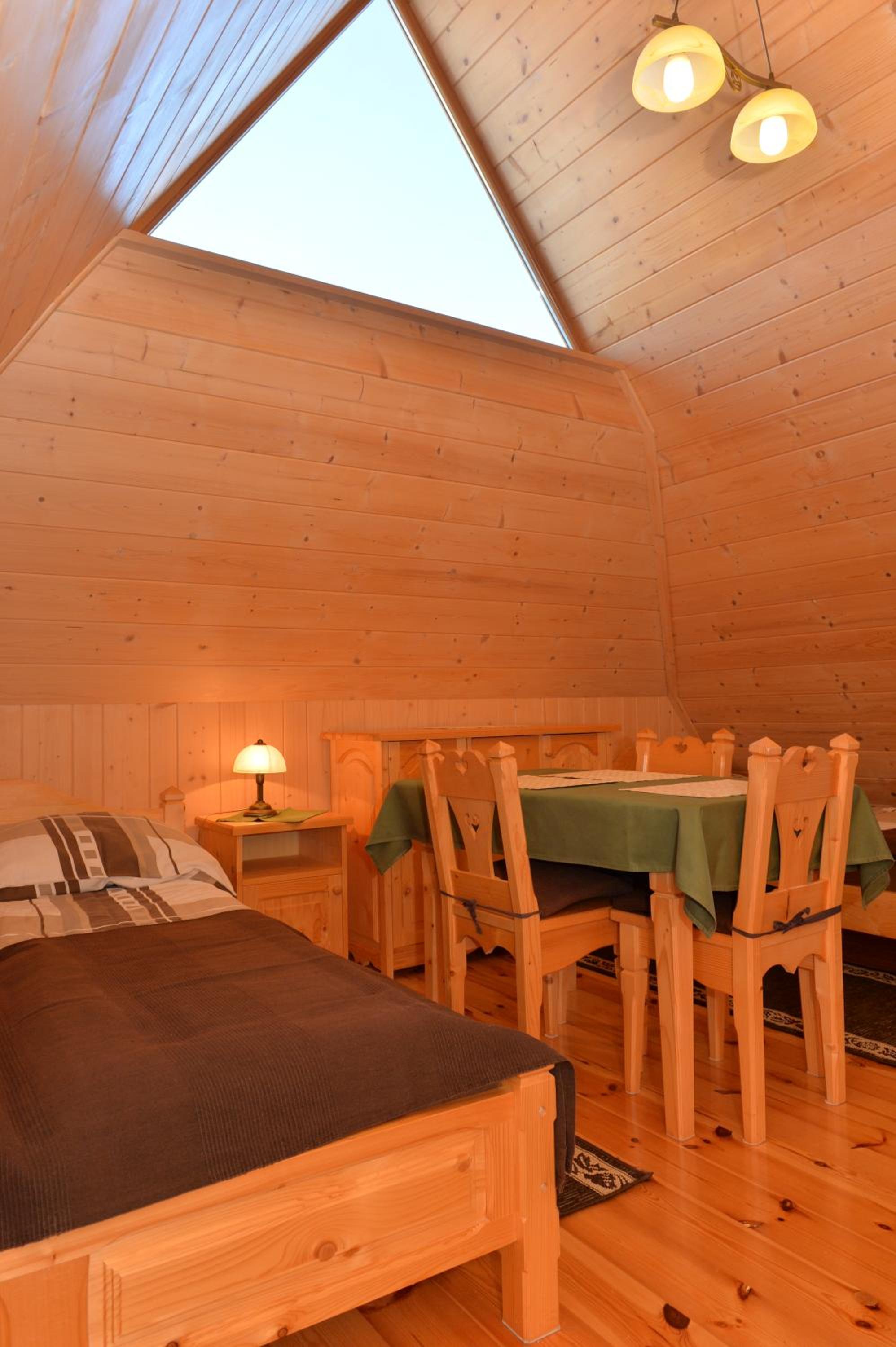 Basic Triple Room