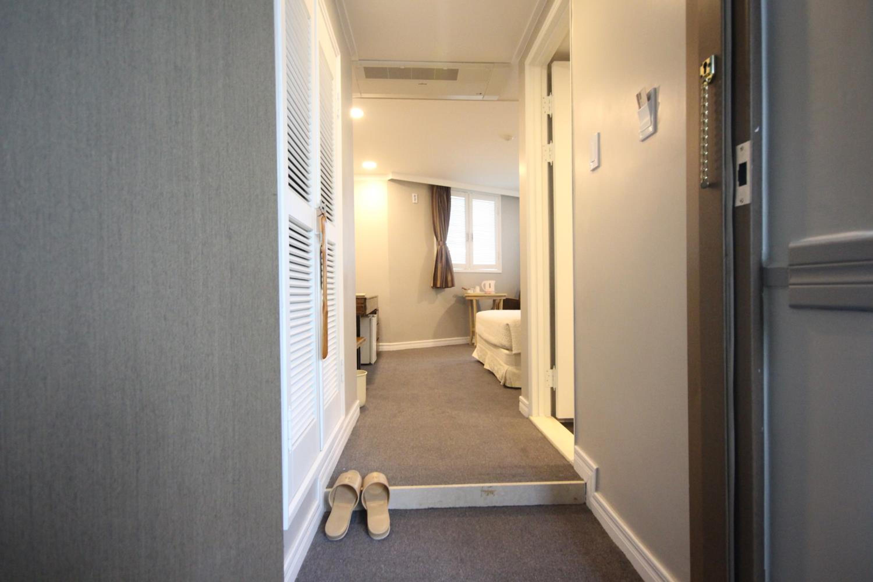 Standard Double Room photo 2