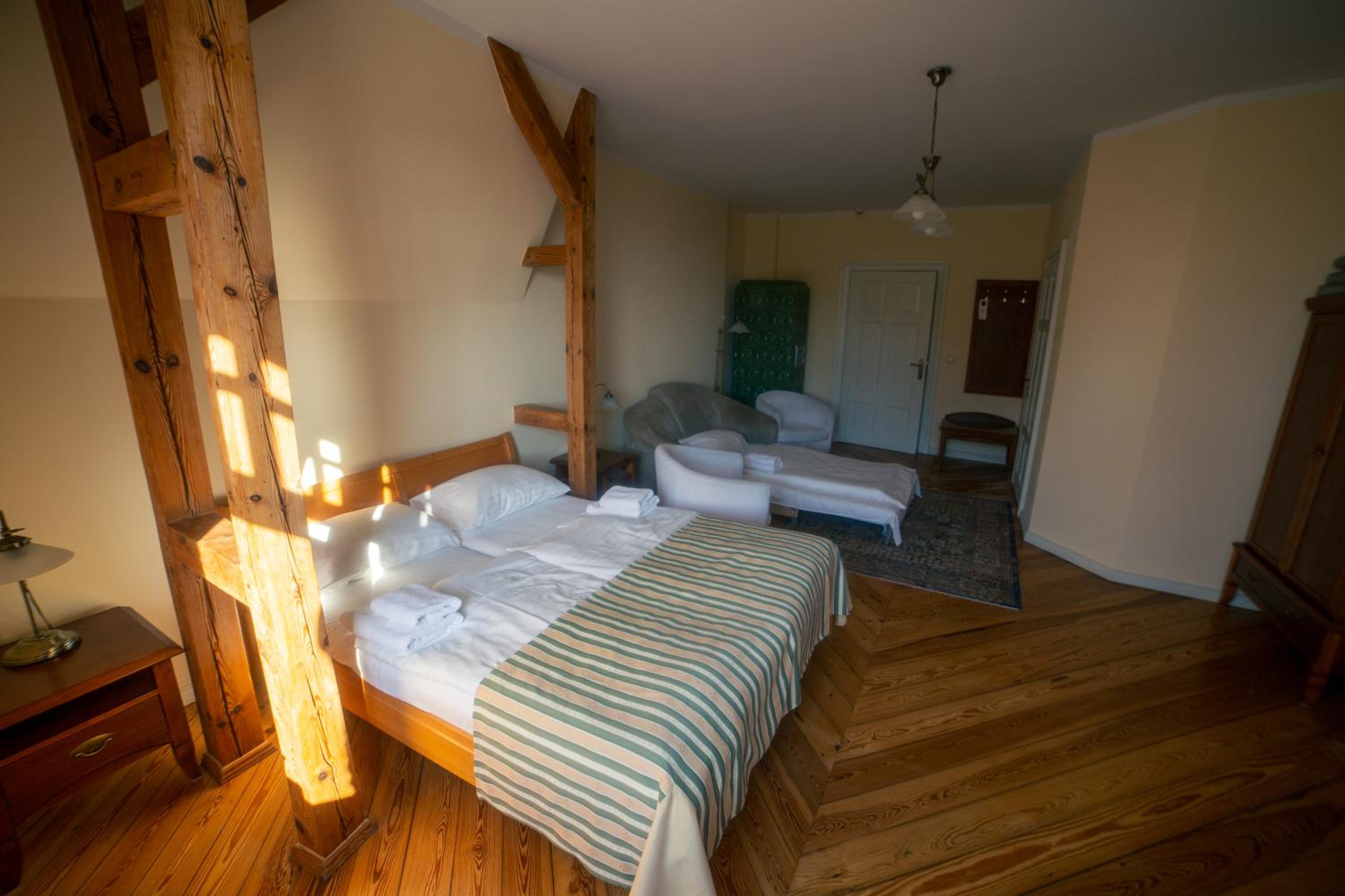 Deluxe Double Room with Balcony and Sea View photo 2