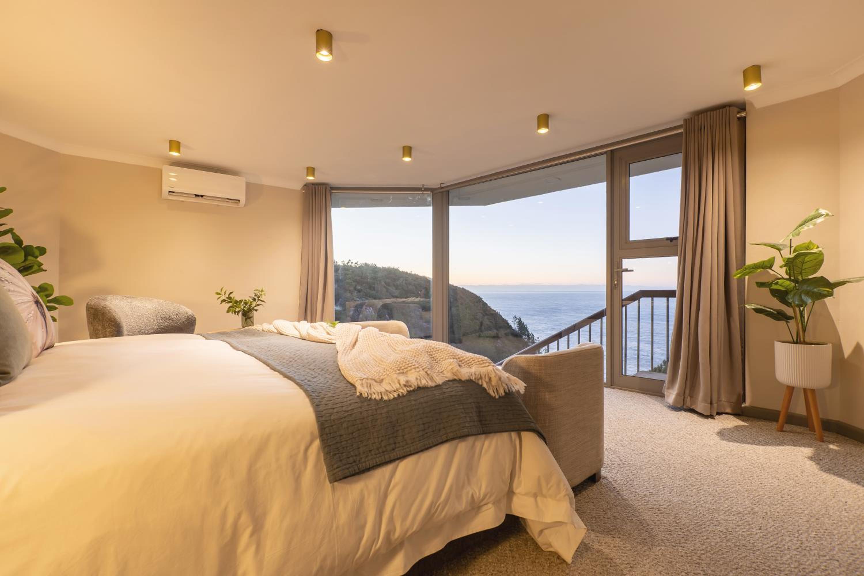 Premier Ocean and Waterfall suite