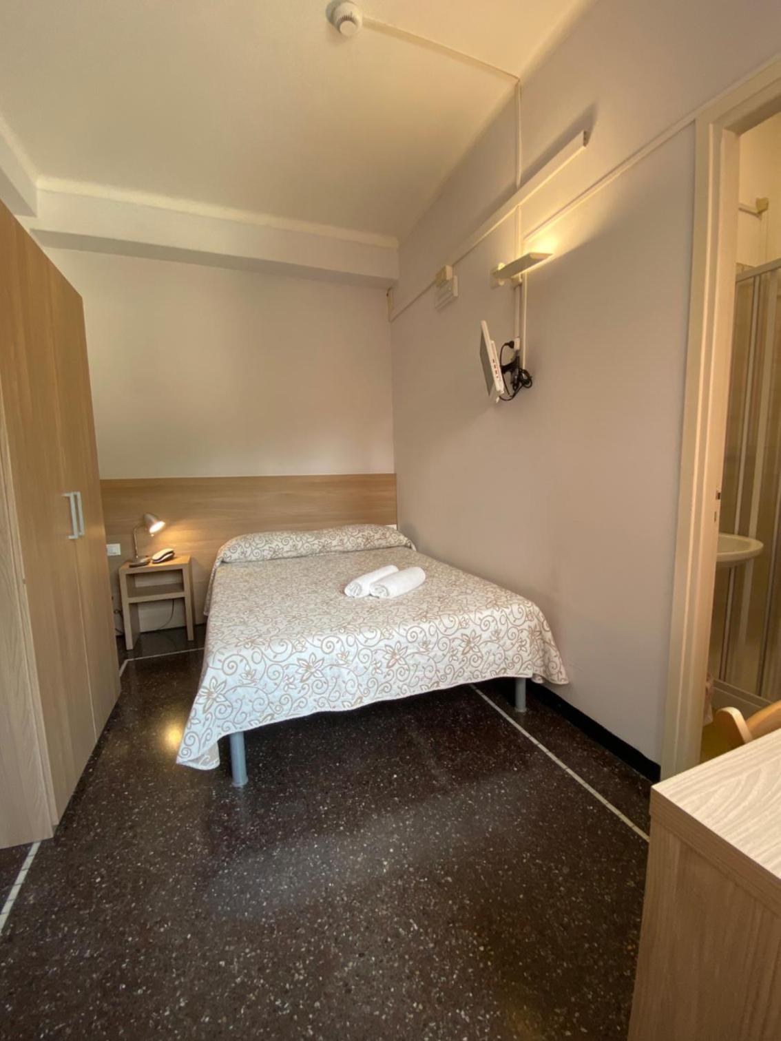 Deluxe Single Room photo 2