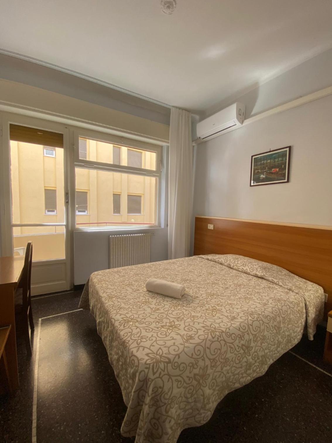 Single Room with Balcony photo 1