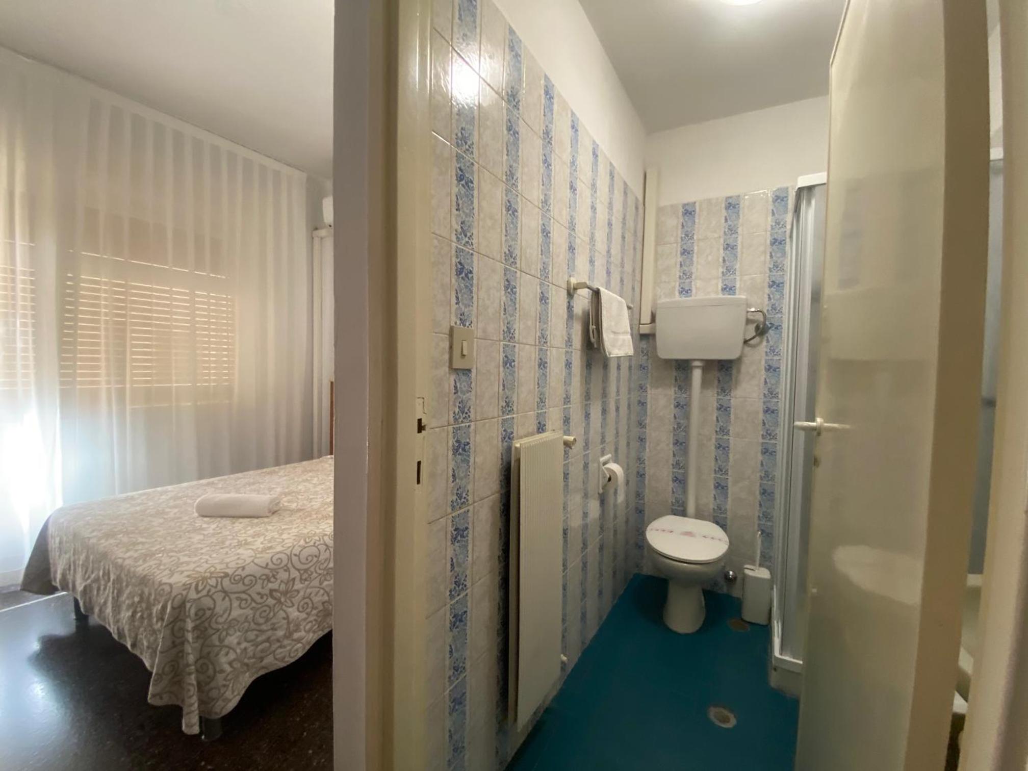 Single Room with Balcony photo 3