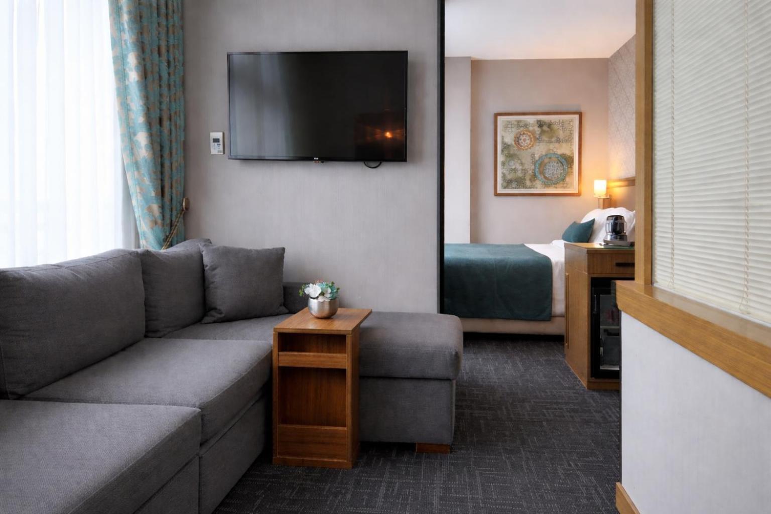 Standard Triple Room photo 2