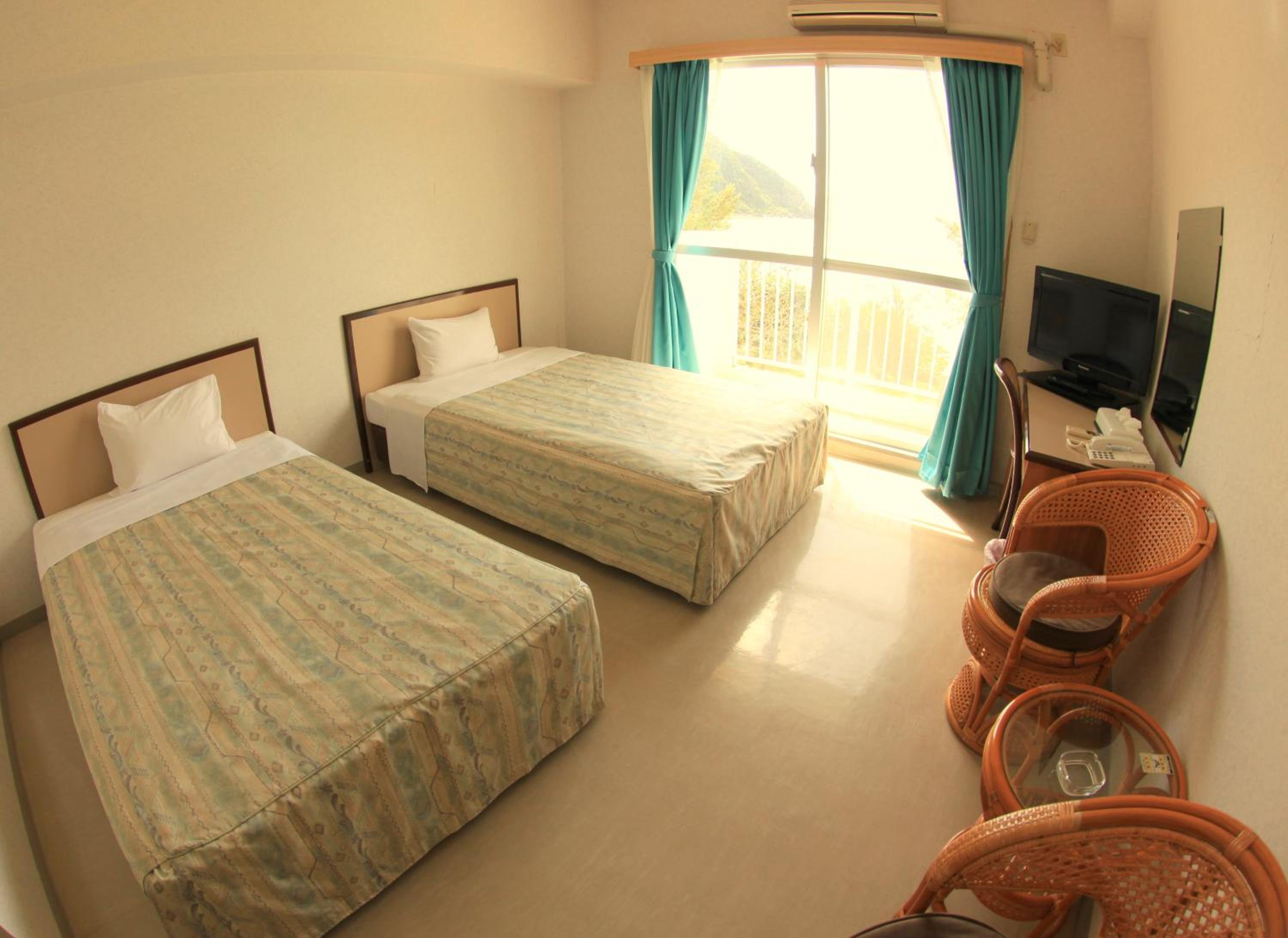 Triple Room with Sea View