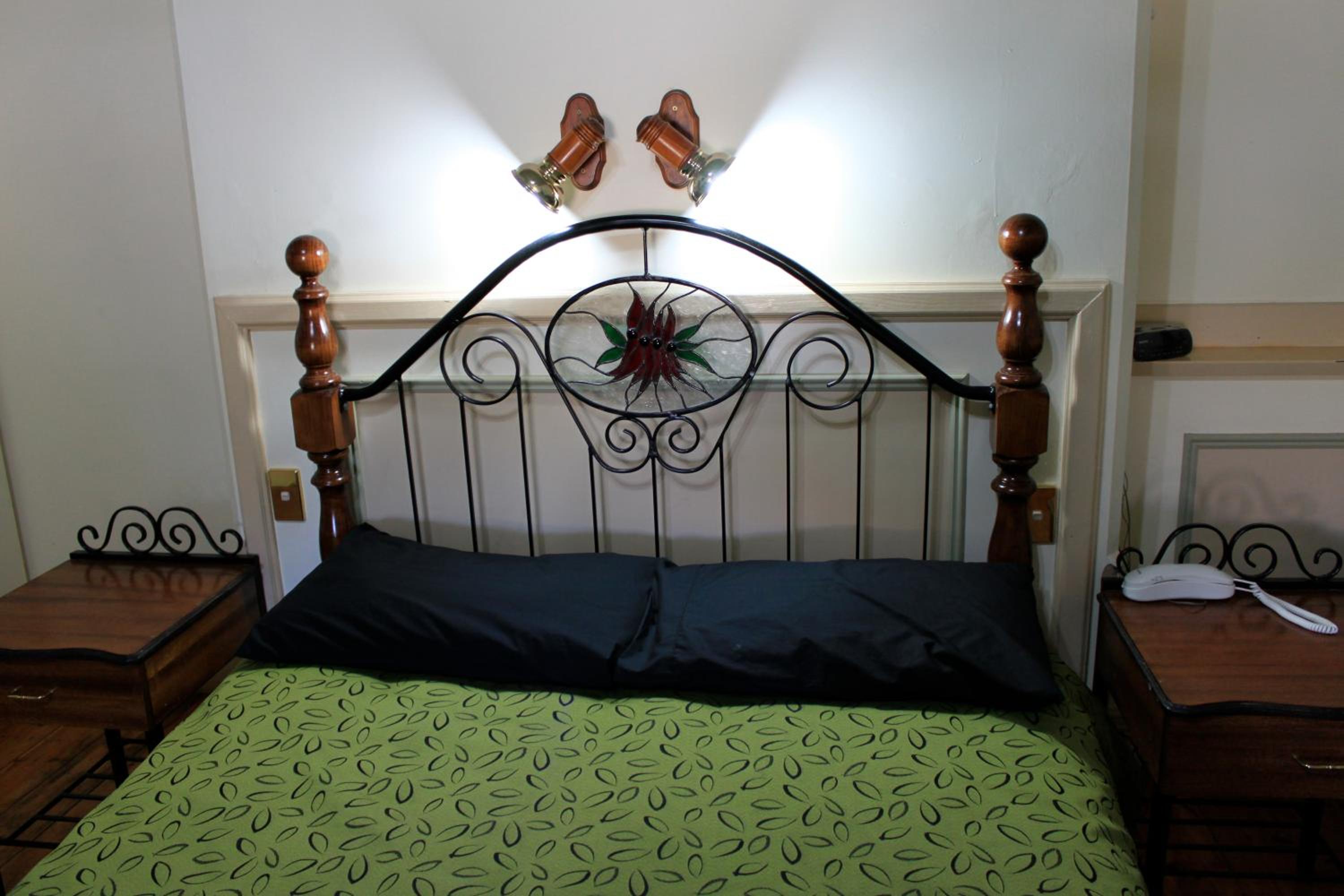 Family Room - Photo 3