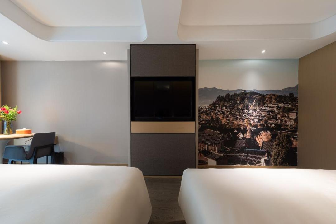 Jimu Family Room with Twin Beds - Photo 3