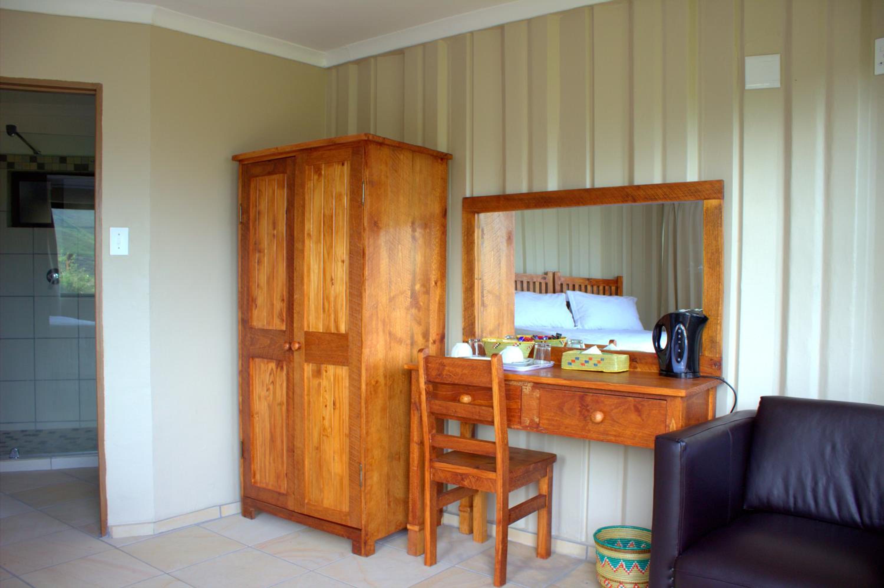 Deluxe Double or Twin Room with Mountain View - Photo 2