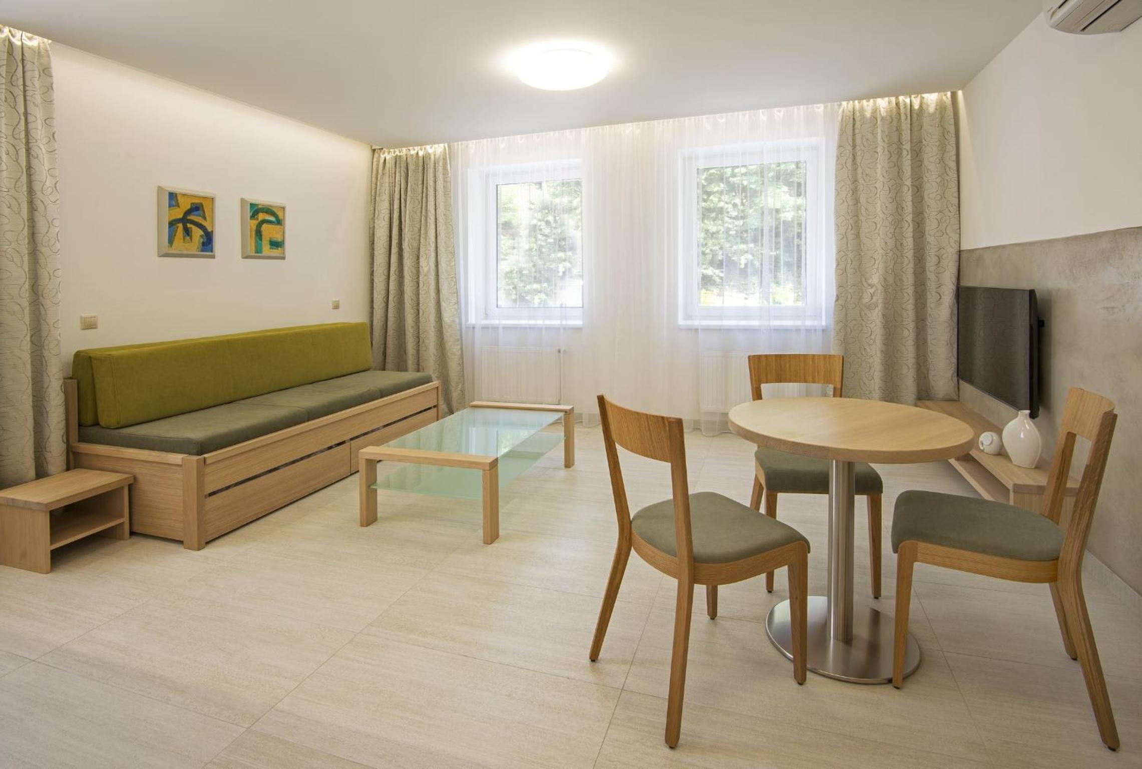 Deluxe Apartment - Photo 6