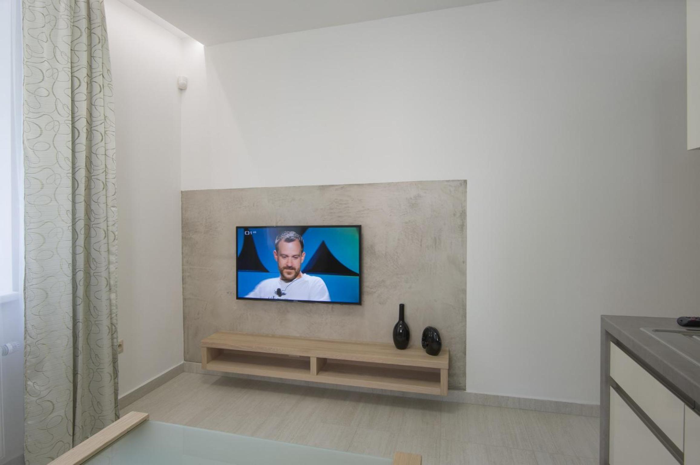 Apartment - Photo 5