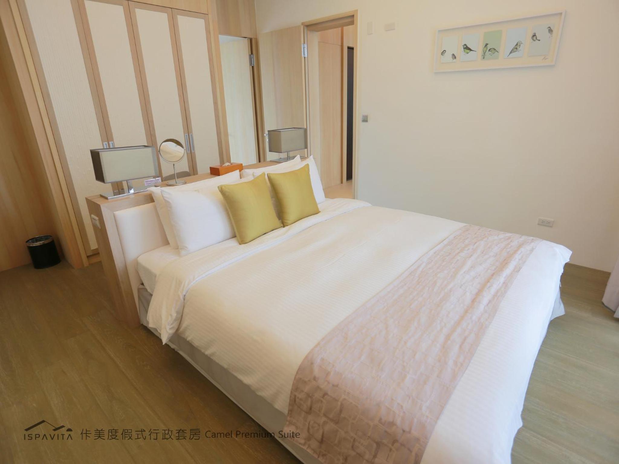 Deluxe Executive Suite photo 3