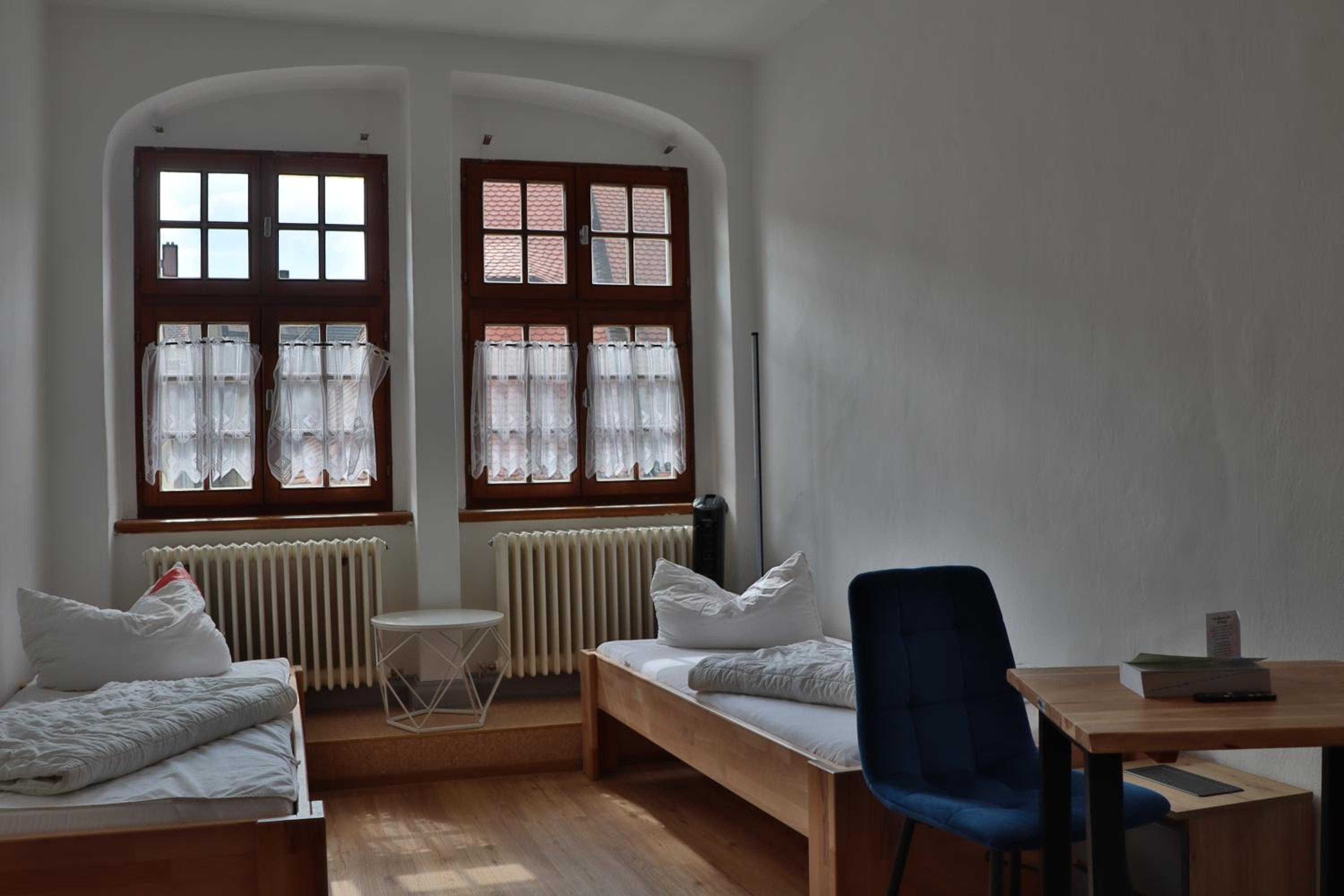 Family Room - Photo 2