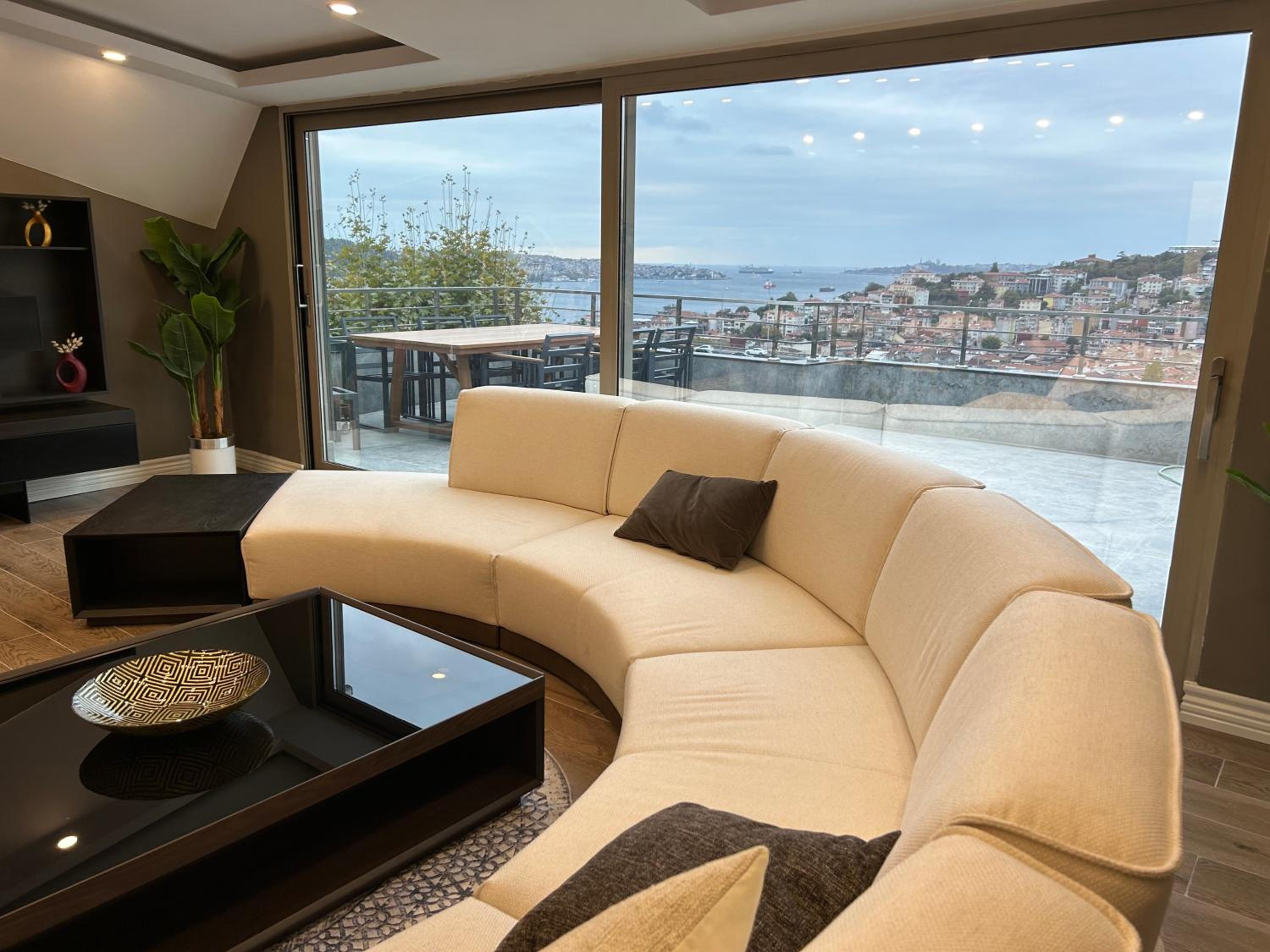 King Suite with Sea View photo 3