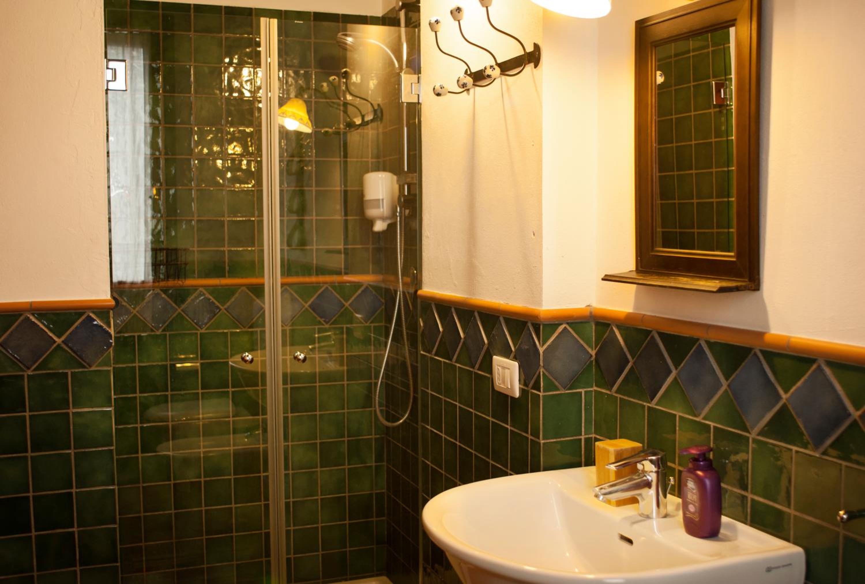 Basic Triple Room - Photo 6