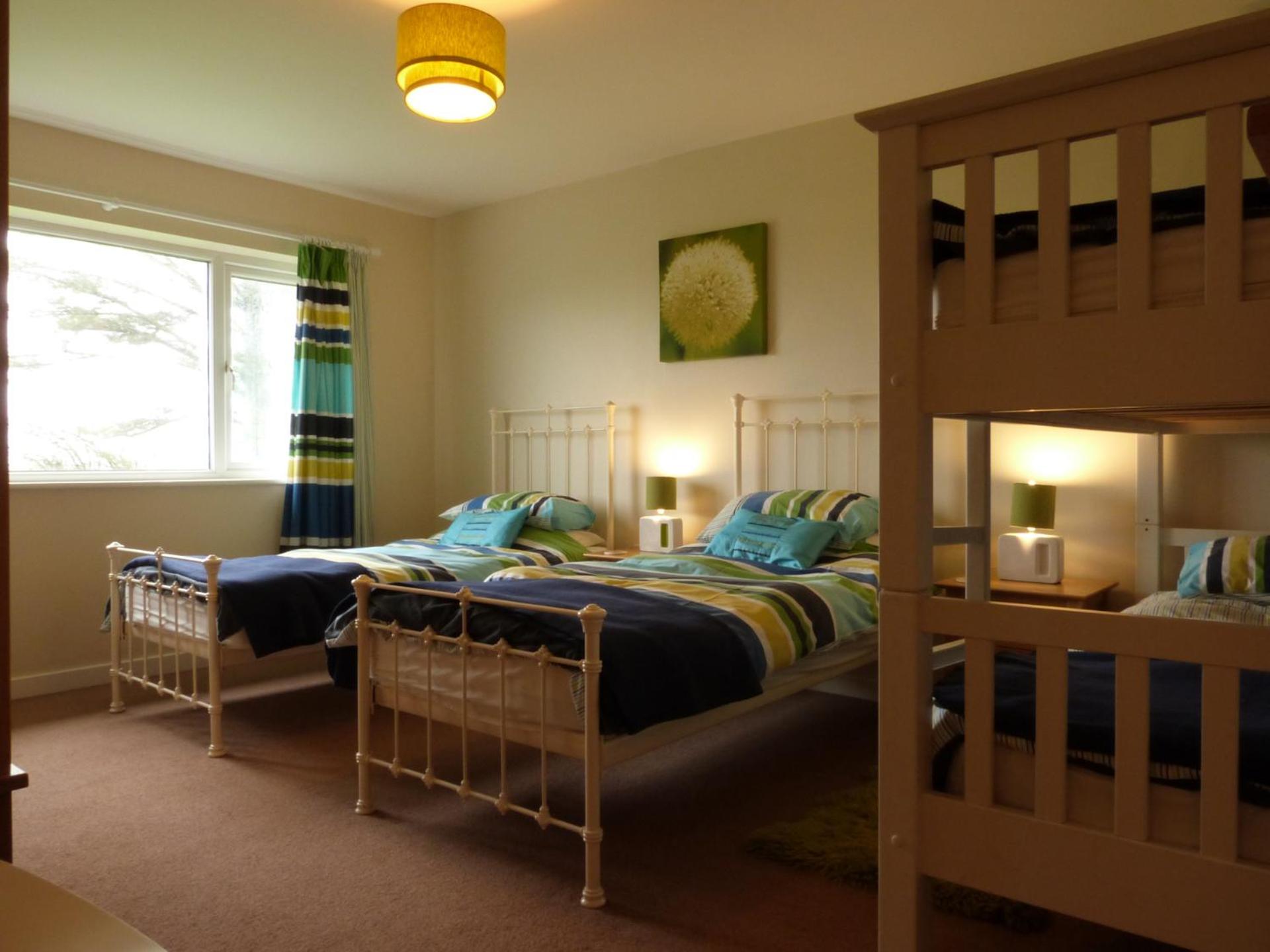 Three-Bedroom Holiday Home  photo 1