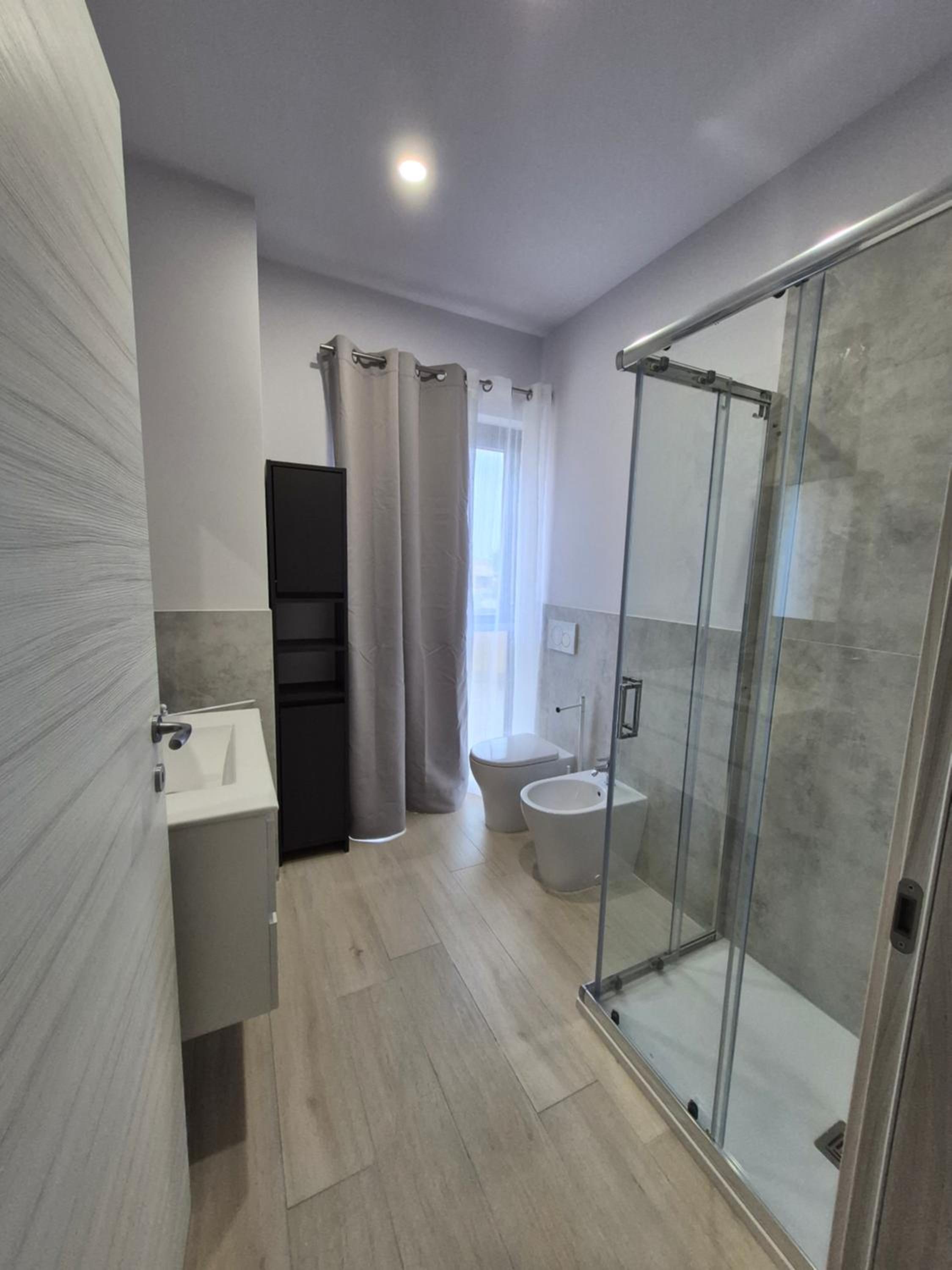 Deluxe Apartment photo 2