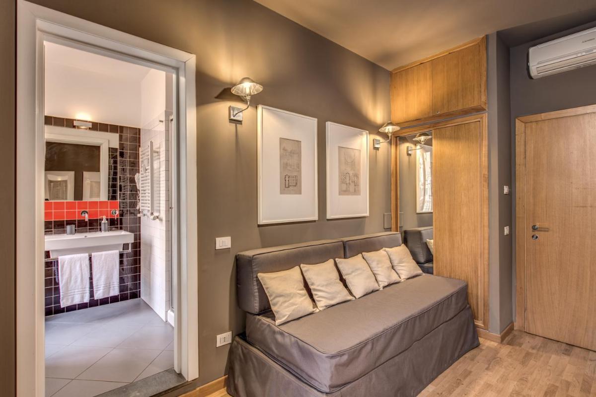 Superior Double or Twin Room photo 3