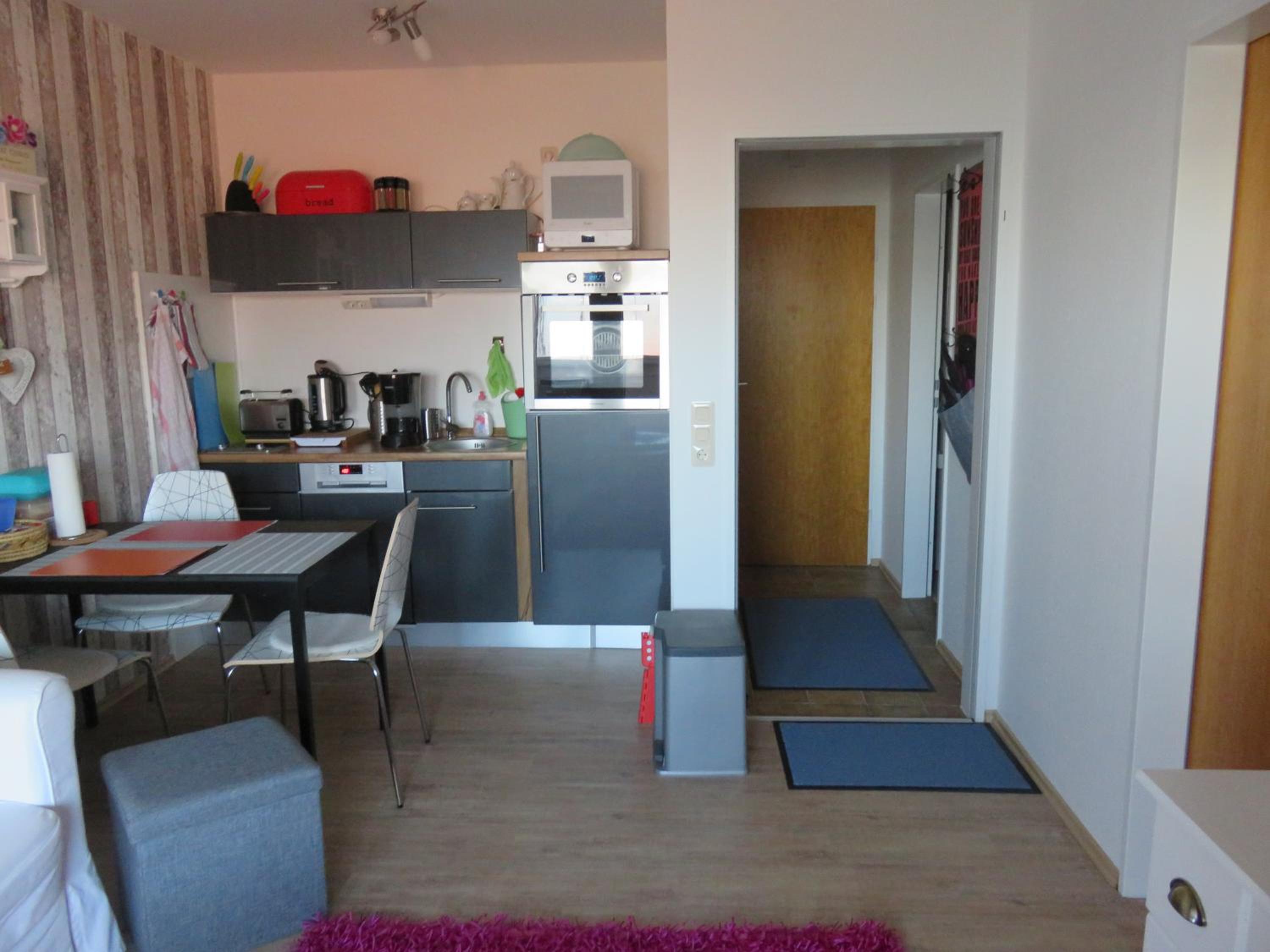 One-Bedroom Apartment photo 3