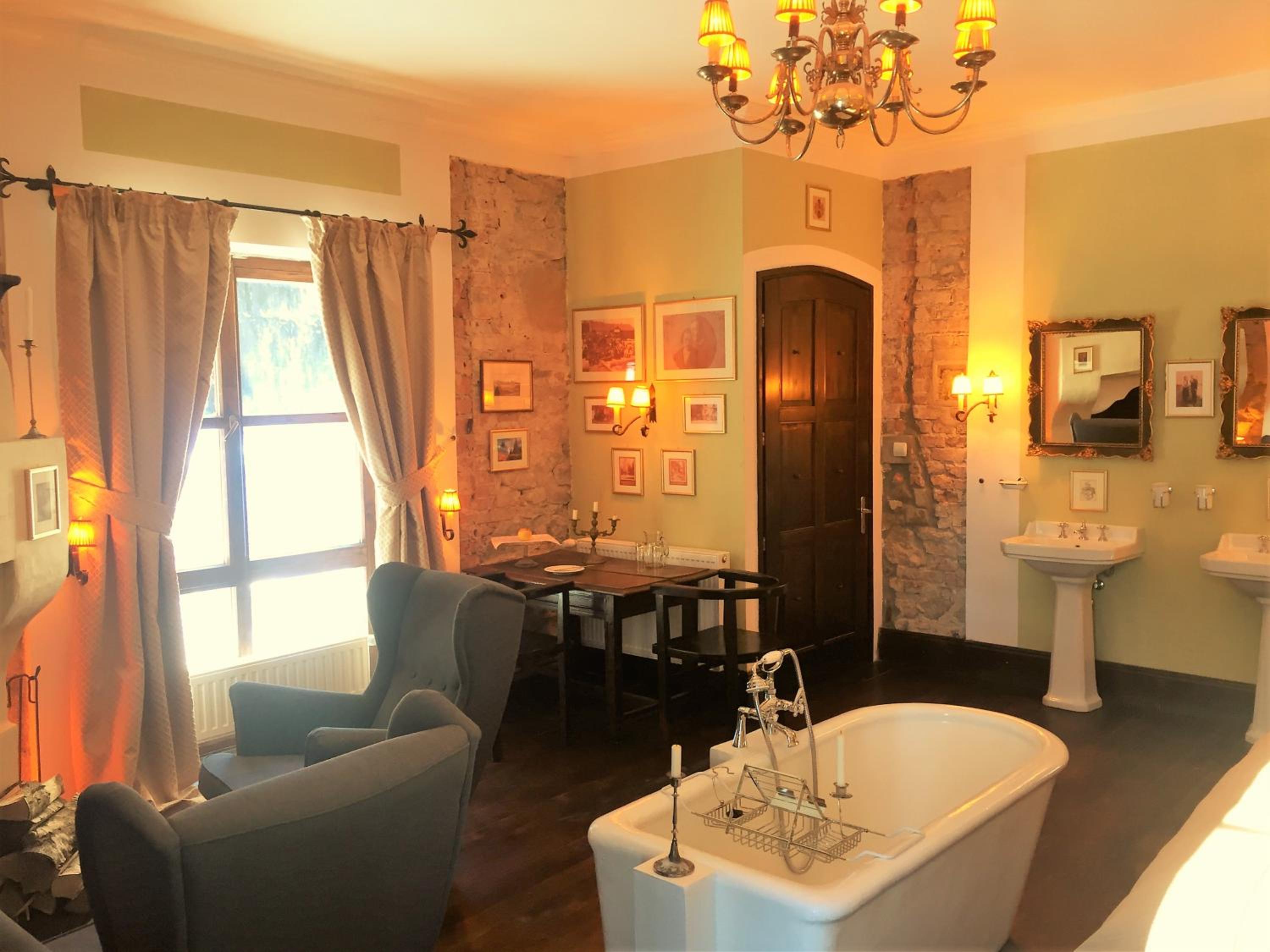 The Green Room photo 2