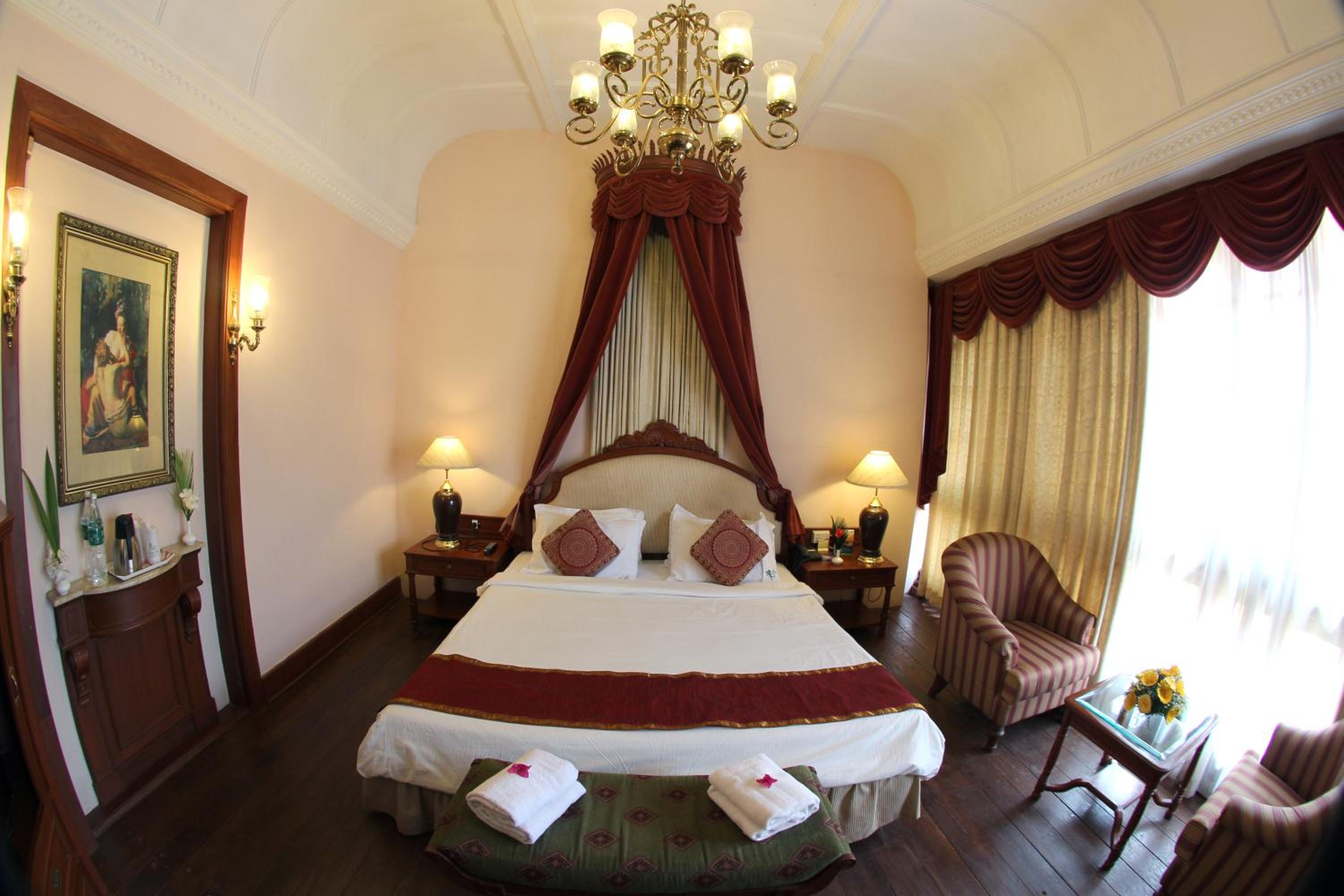Palace Suite photo 2