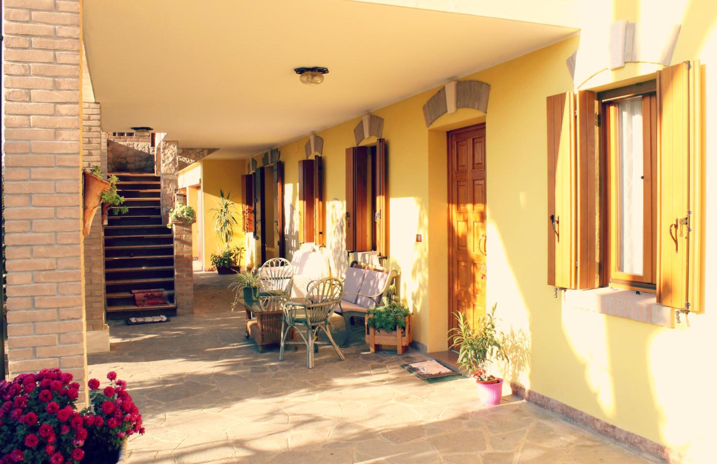Two-Bedroom House - Photo 34