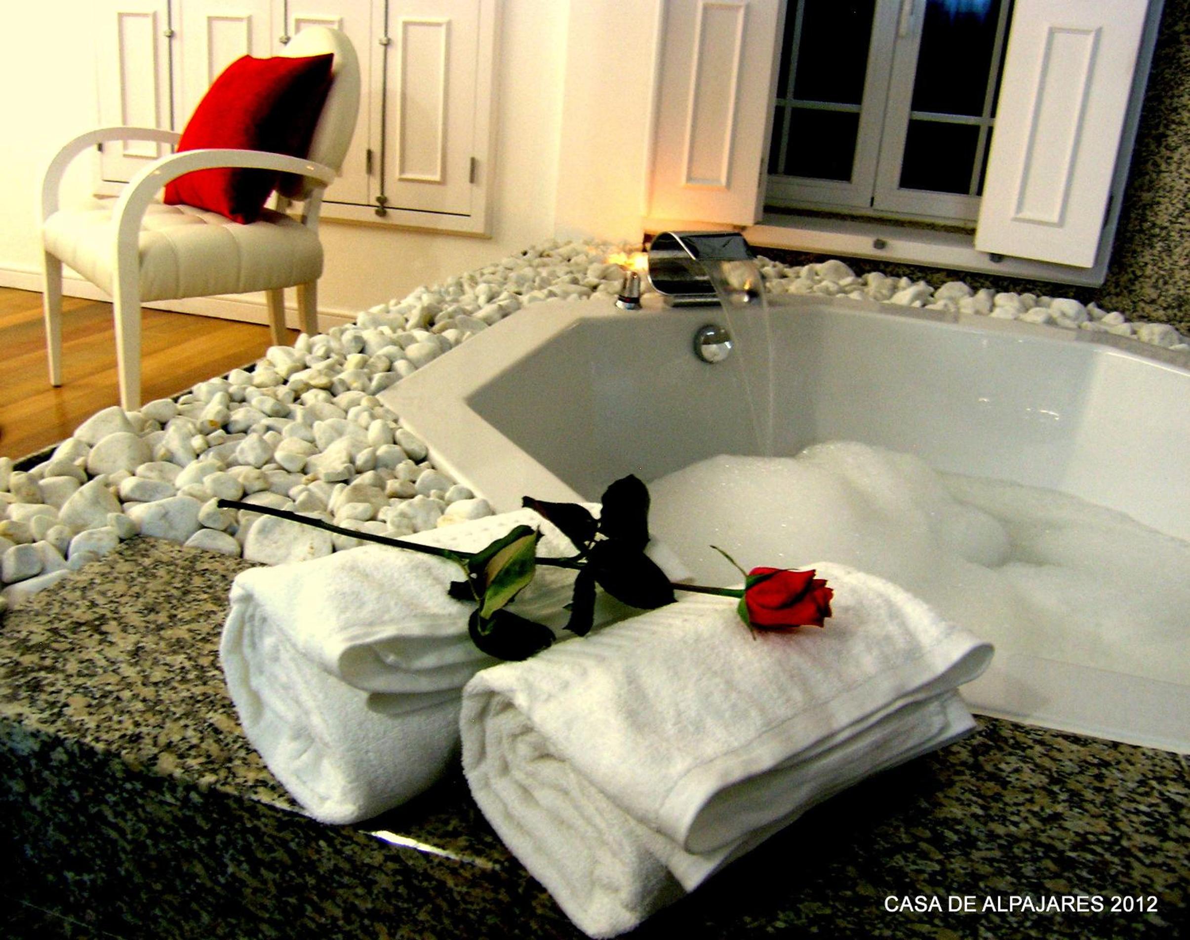 Bridal Suite - Photo 2